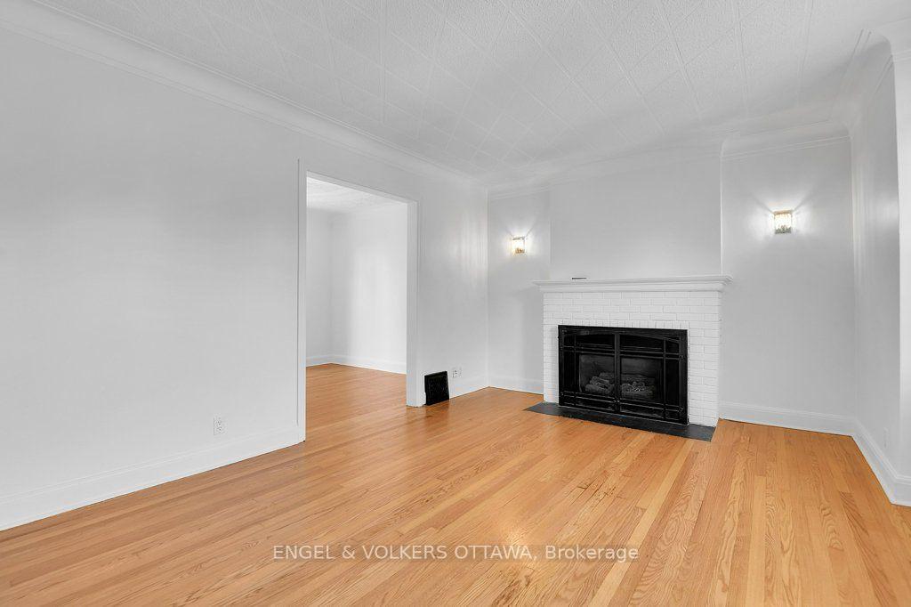 Photo 10 of 21 Reid Avenue, Ottawa, Civic Hospital — HOMEH
