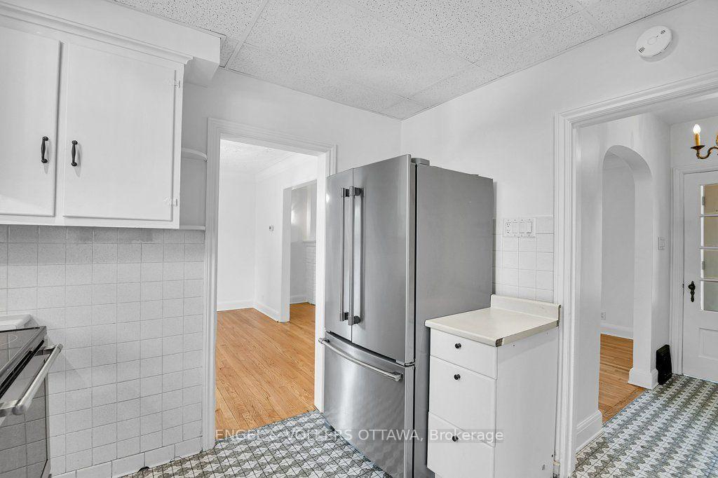 Photo 17 of 21 Reid Avenue, Ottawa, Civic Hospital — HOMEH