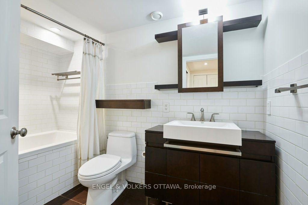 Photo 30 of 21 Reid Avenue, Ottawa, Civic Hospital — HOMEH