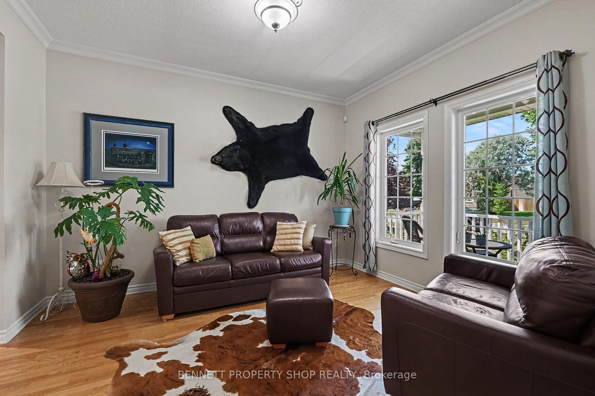 Photo 5 of 32 Rochelle Drive, Ottawa, Richmond — HOMEH