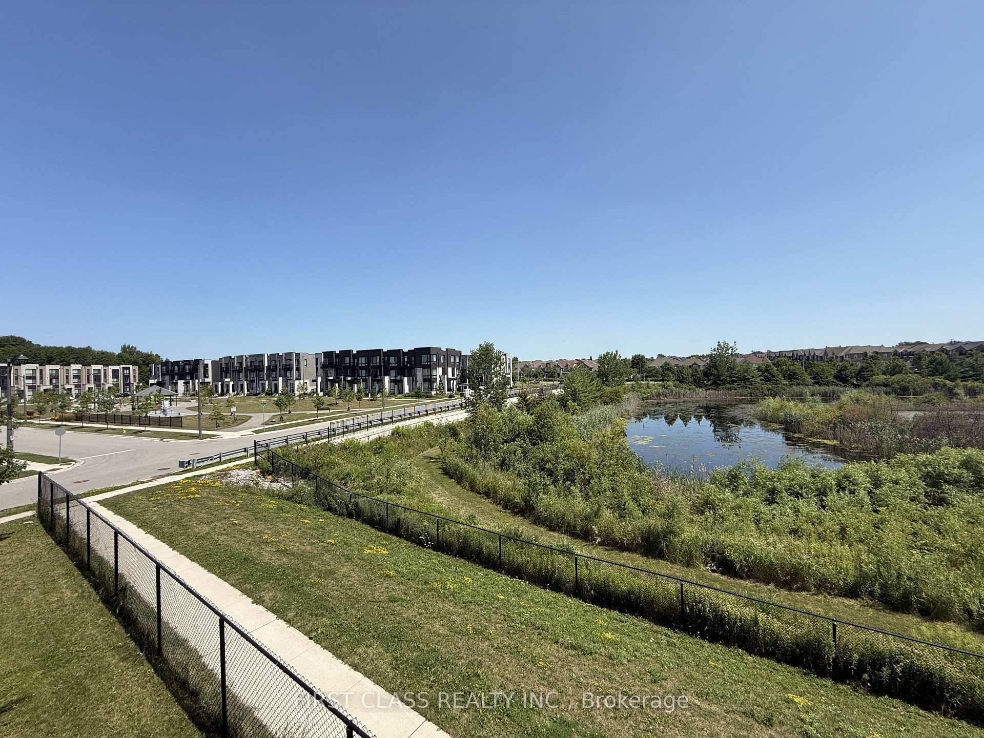 Photo 13 of 31 Breyworth Road, Markham, Victoria Square — HOMEH