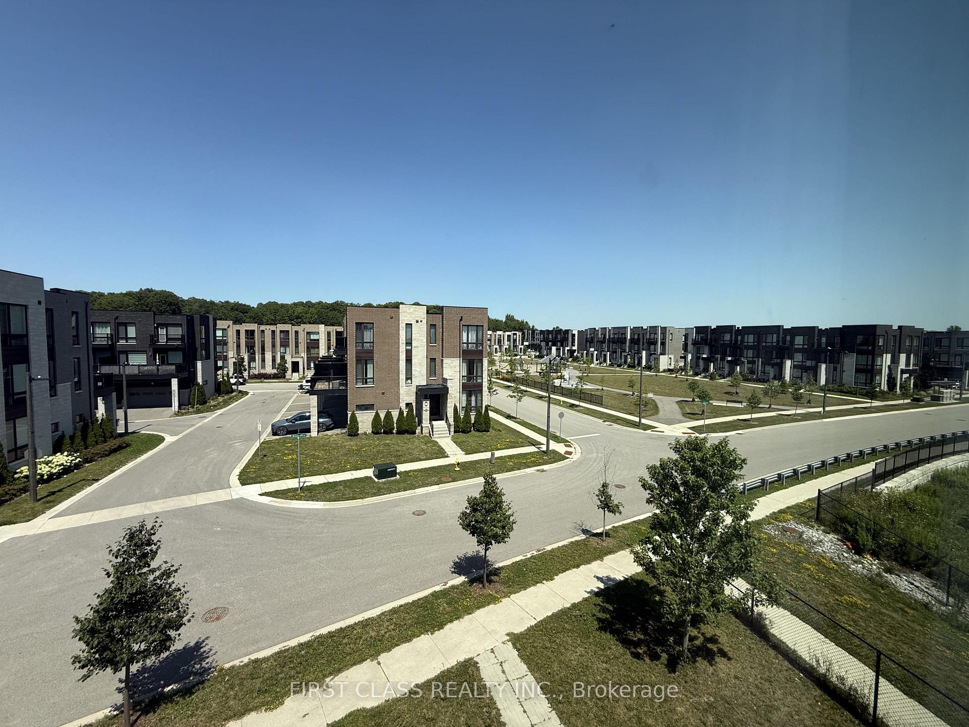 Photo 20 of 31 Breyworth Road, Markham, Victoria Square — HOMEH
