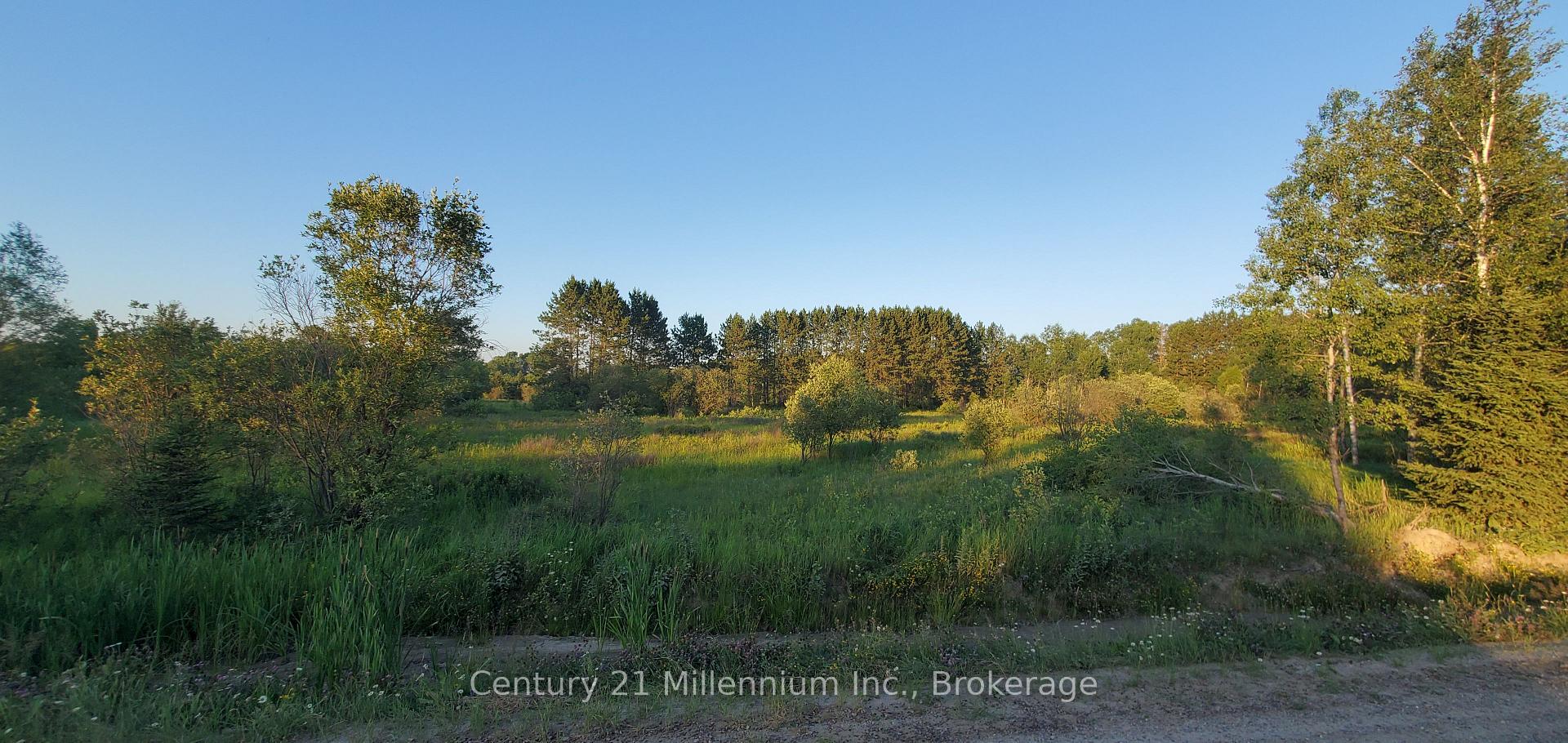 Photo of 638 Chenier Road