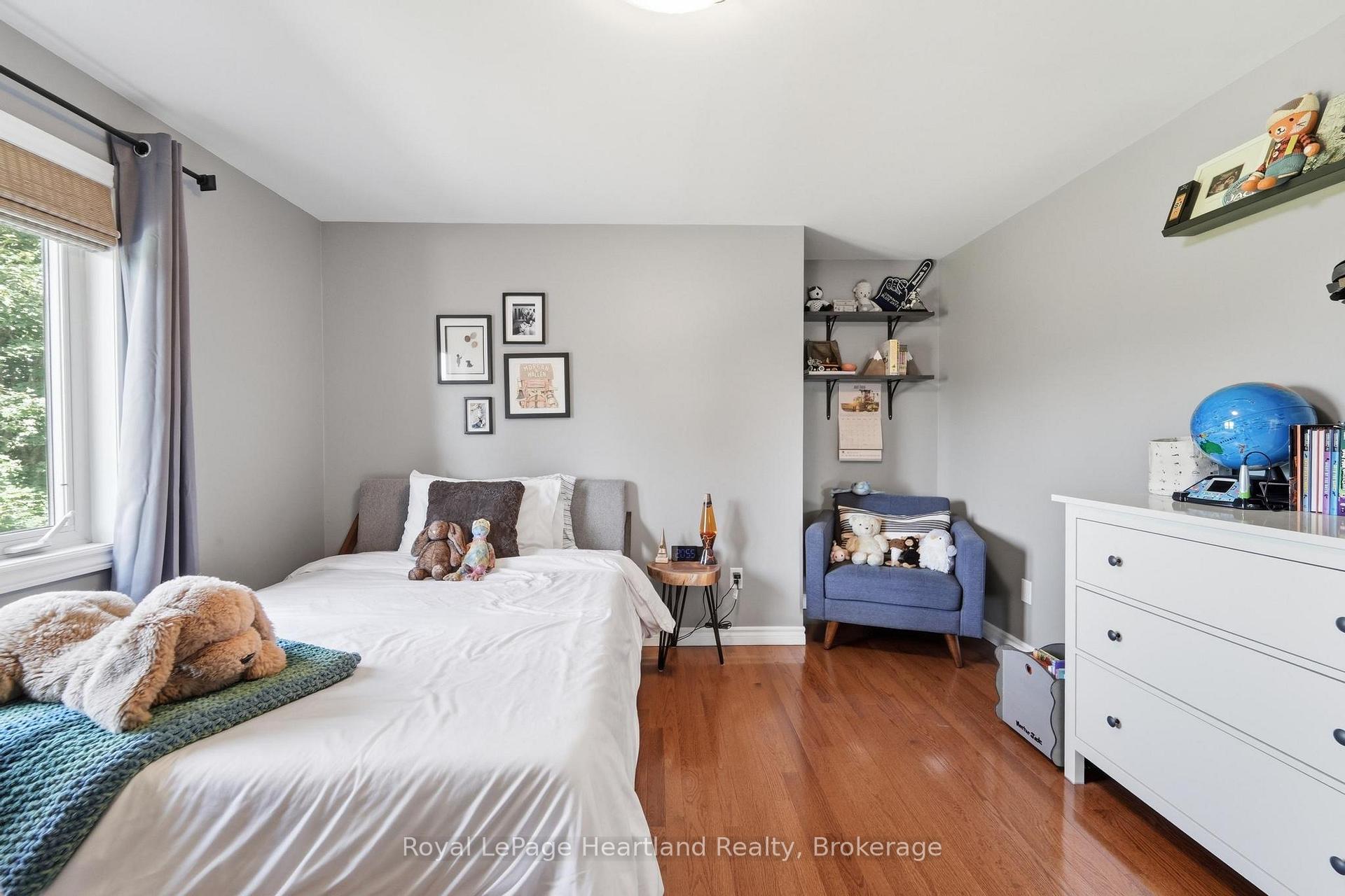 Photo 25 of 176 Mcfarlin Drive, West Grey — HOMEH