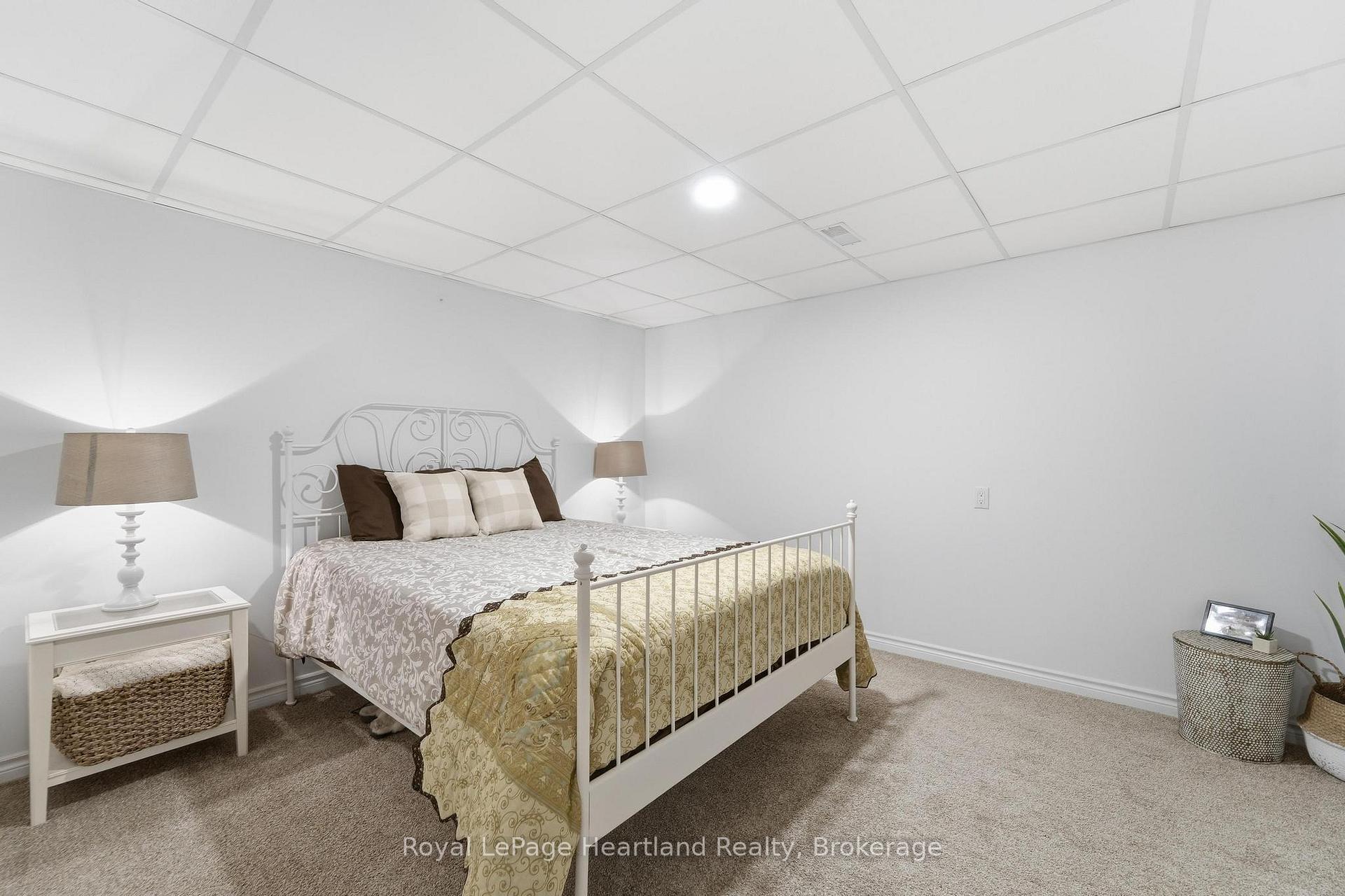 Photo 37 of 176 Mcfarlin Drive, West Grey — HOMEH