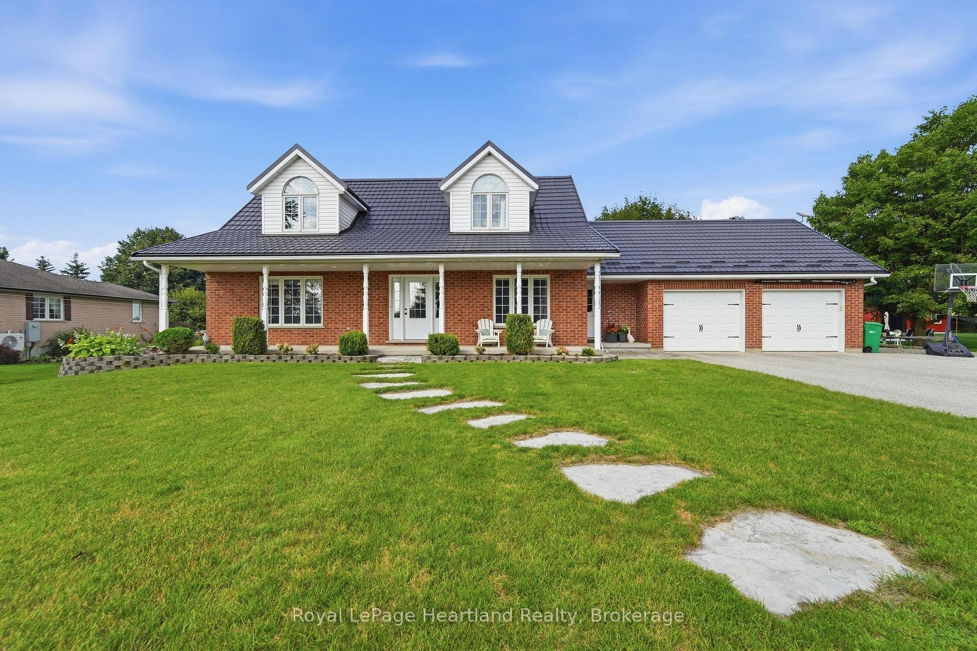 Photo 48 of 176 Mcfarlin Drive, West Grey — HOMEH