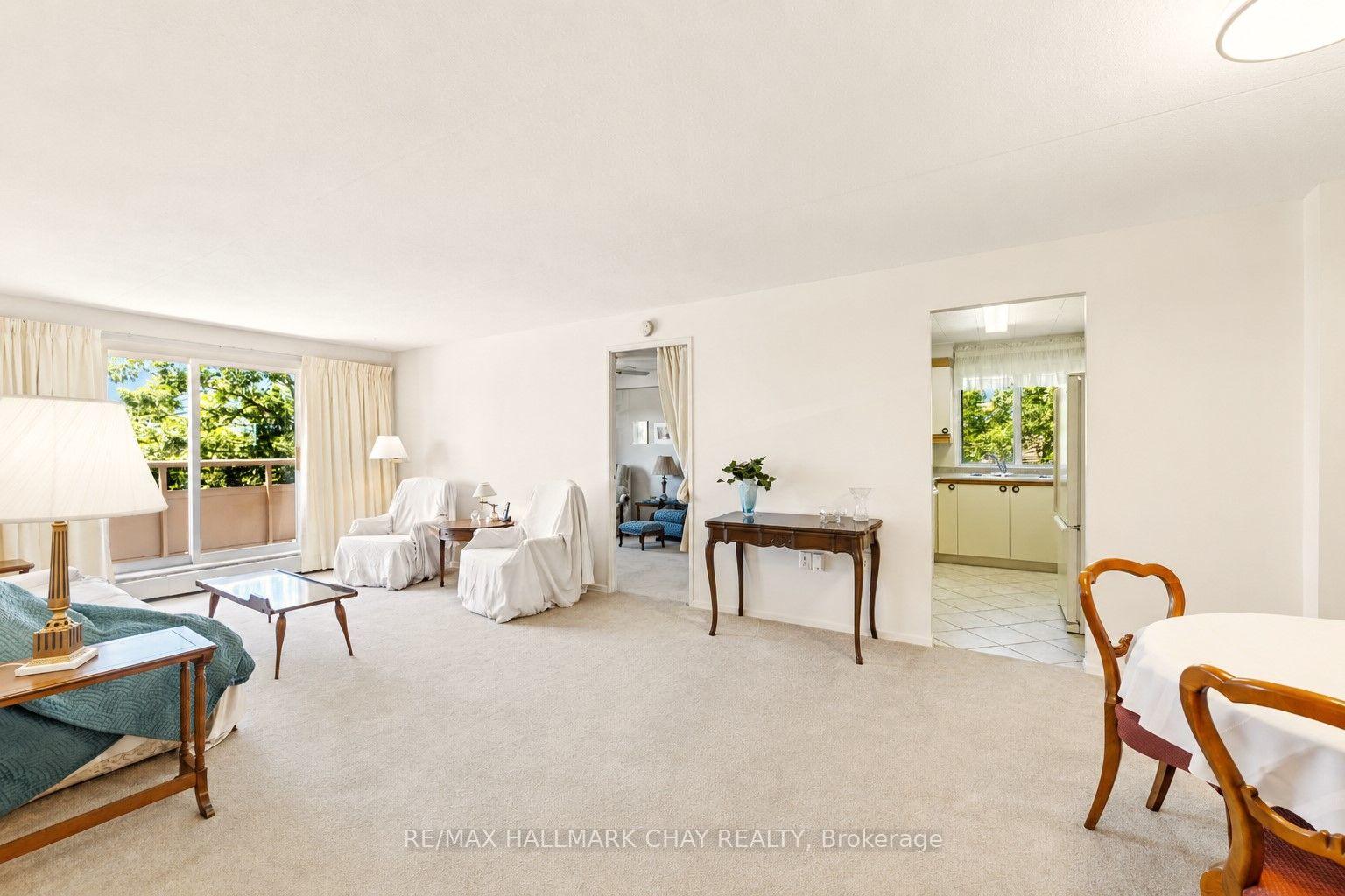Photo 5 of Unit 306, 414 Blake Street, Barrie, Codrington — HOMEH