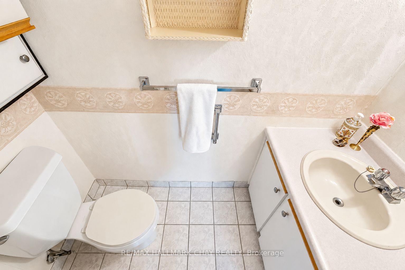 Photo 15 of Unit 306, 414 Blake Street, Barrie, Codrington — HOMEH