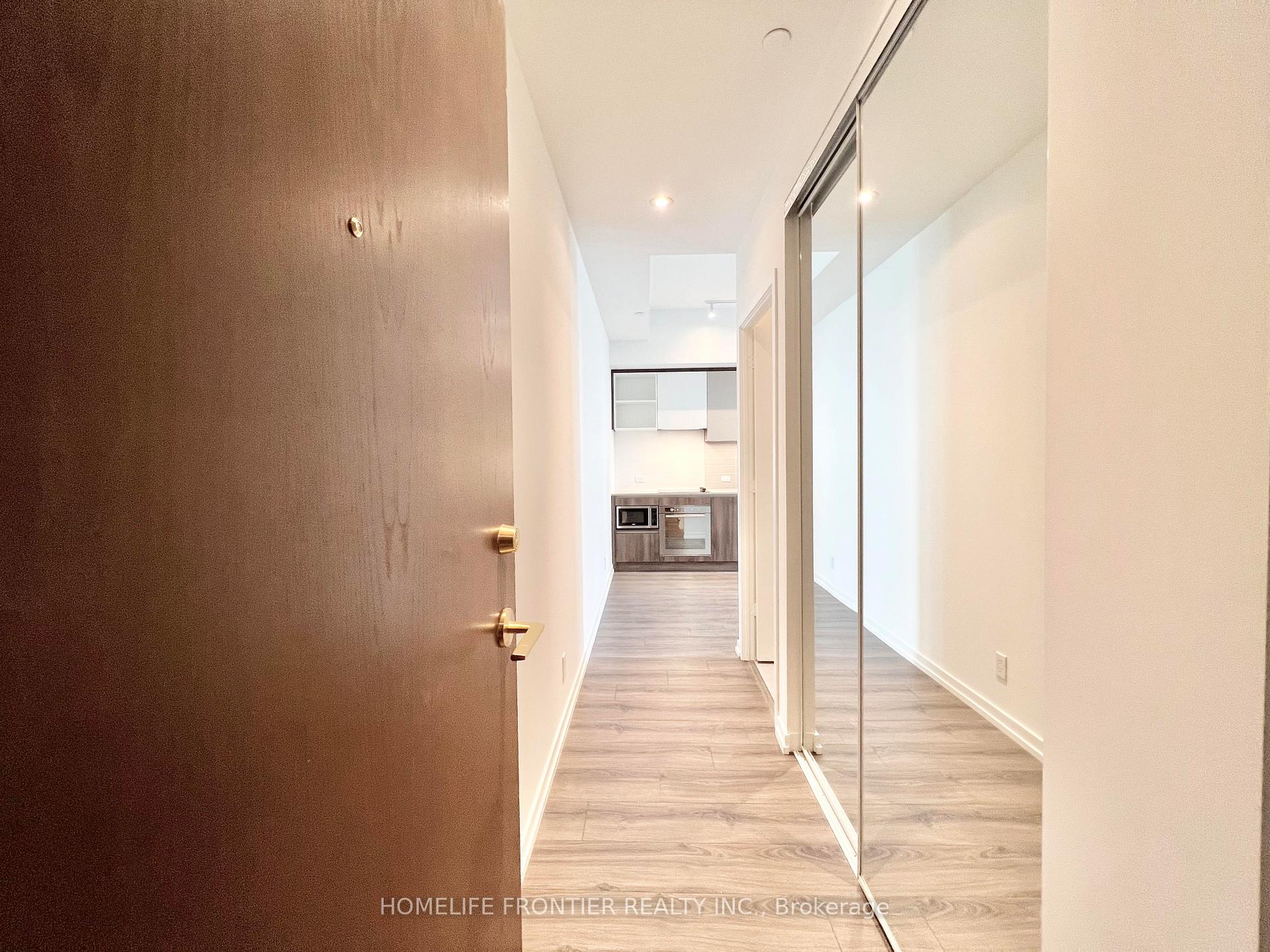Photo 2 of Unit 3201, 7890 Jane Street, Vaughan, Vaughan Corporate Centre — HOMEH