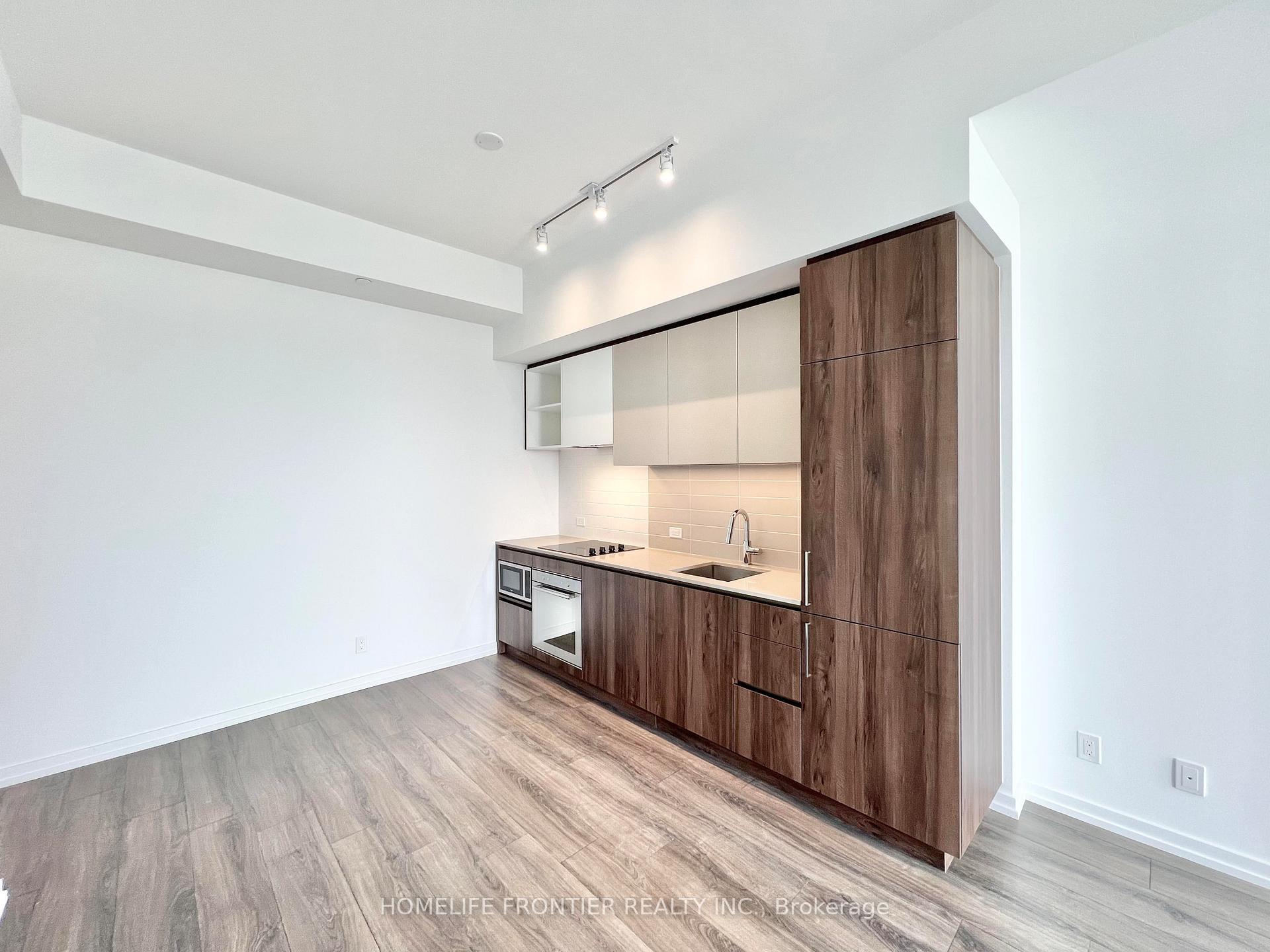 Photo 4 of Unit 3201, 7890 Jane Street, Vaughan, Vaughan Corporate Centre — HOMEH