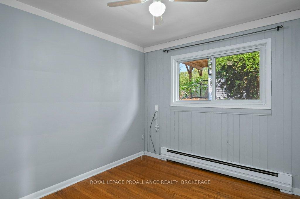 Photo 8 of 590 Macdonnell Street, Kingston, East of Sir John A. Blvd — HOMEH