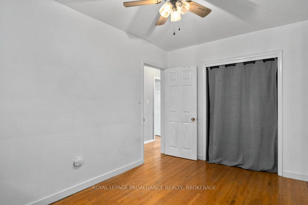 Photo 12 of 590 Macdonnell Street, Kingston, East of Sir John A. Blvd — HOMEH