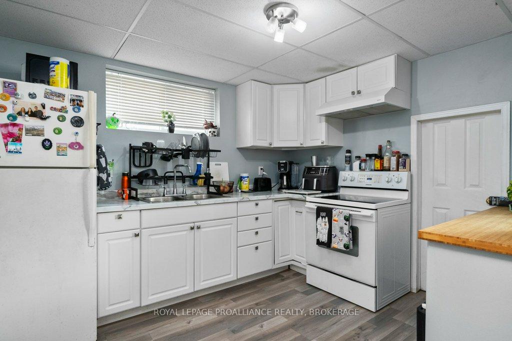 Photo 14 of 590 Macdonnell Street, Kingston, East of Sir John A. Blvd — HOMEH