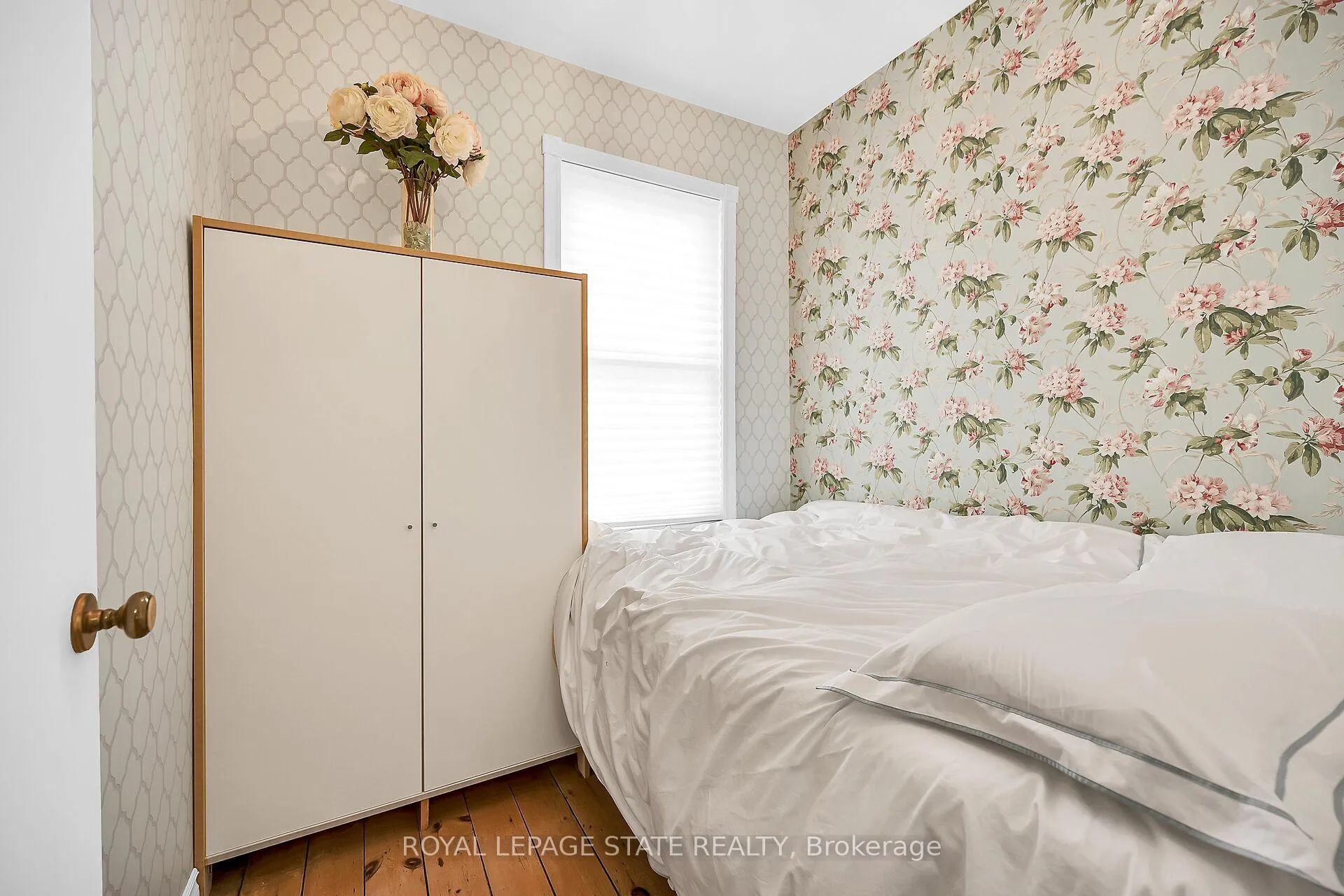Photo 11 of 19 Ferrie Street E, Hamilton, North End — HOMEH