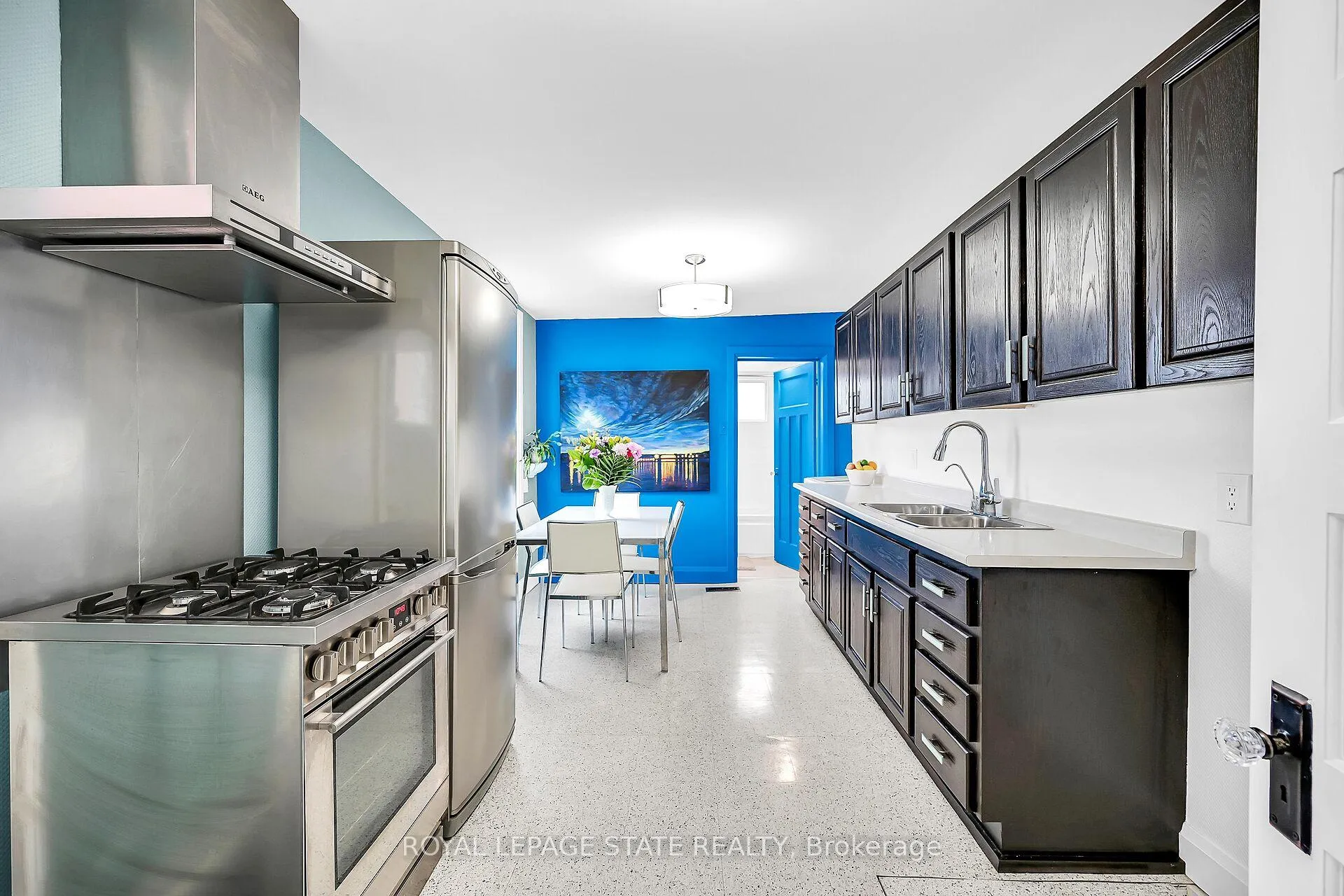 Photo 18 of 19 Ferrie Street E, Hamilton, North End — HOMEH