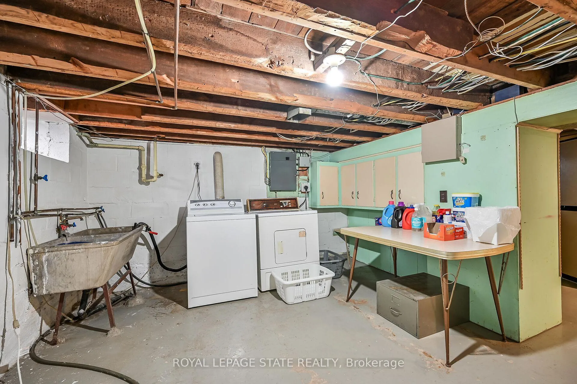Photo 27 of 19 Ferrie Street E, Hamilton, North End — HOMEH