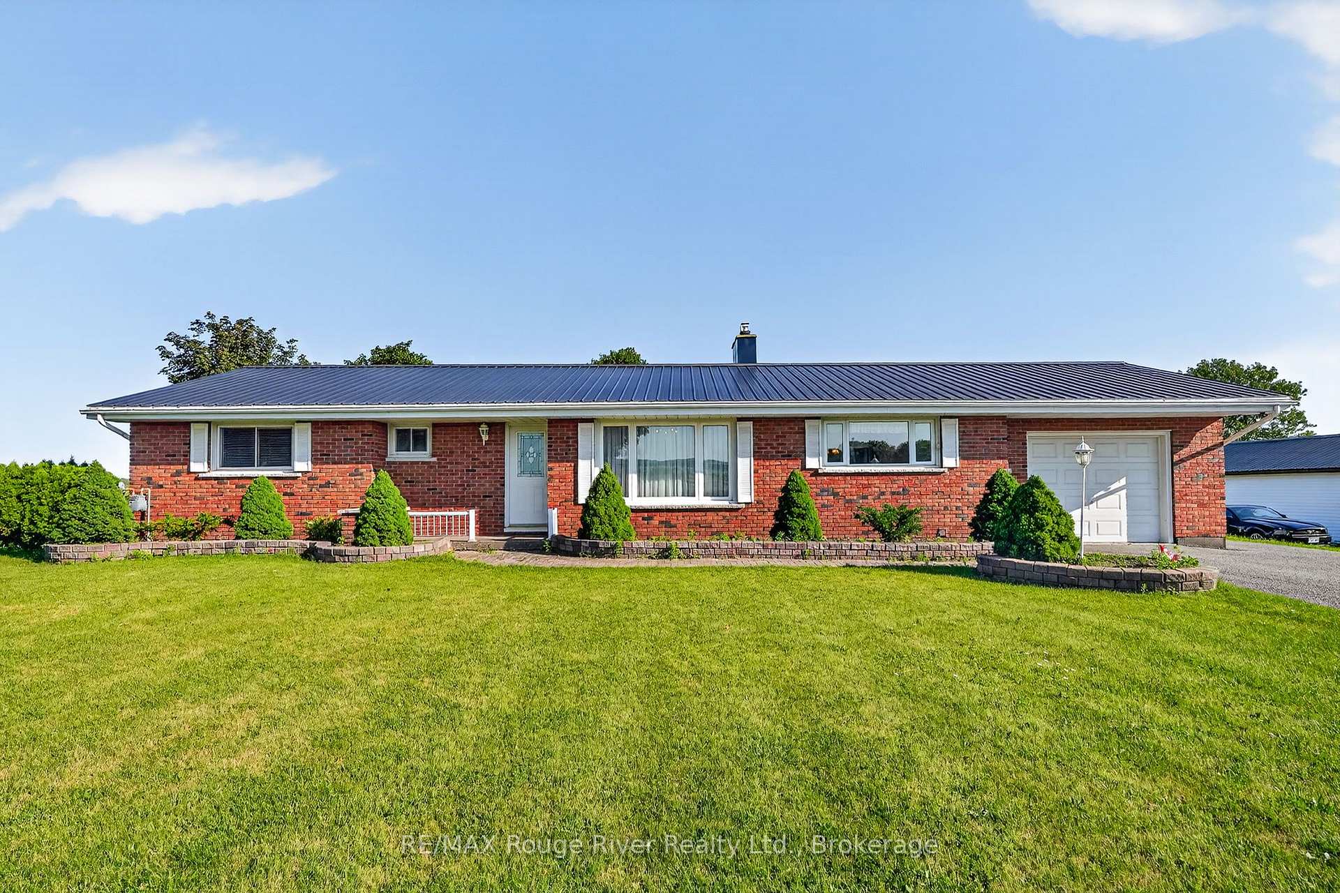 Front of 4857 Dale Road