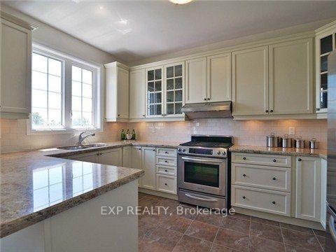 Photo 8 of 13 Tucciarone Court, Markham, Cathedraltown — HOMEH
