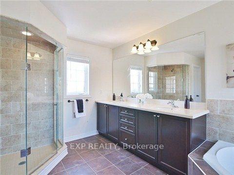 Photo 10 of 13 Tucciarone Court, Markham, Cathedraltown — HOMEH