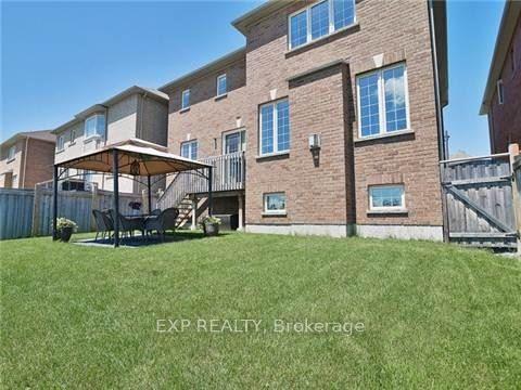 Photo 12 of 13 Tucciarone Court, Markham, Cathedraltown — HOMEH
