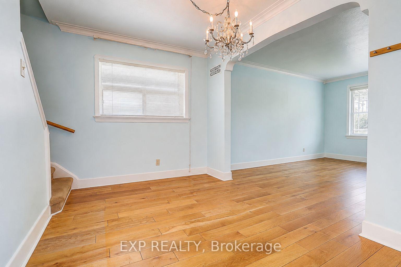 Photo 7 of 298 Glebemount Avenue, Toronto, East York — HOMEH