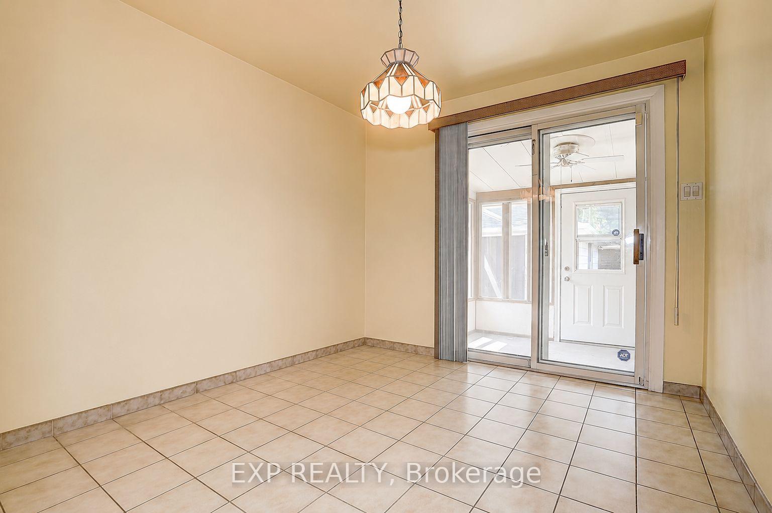 Photo 16 of 298 Glebemount Avenue, Toronto, East York — HOMEH