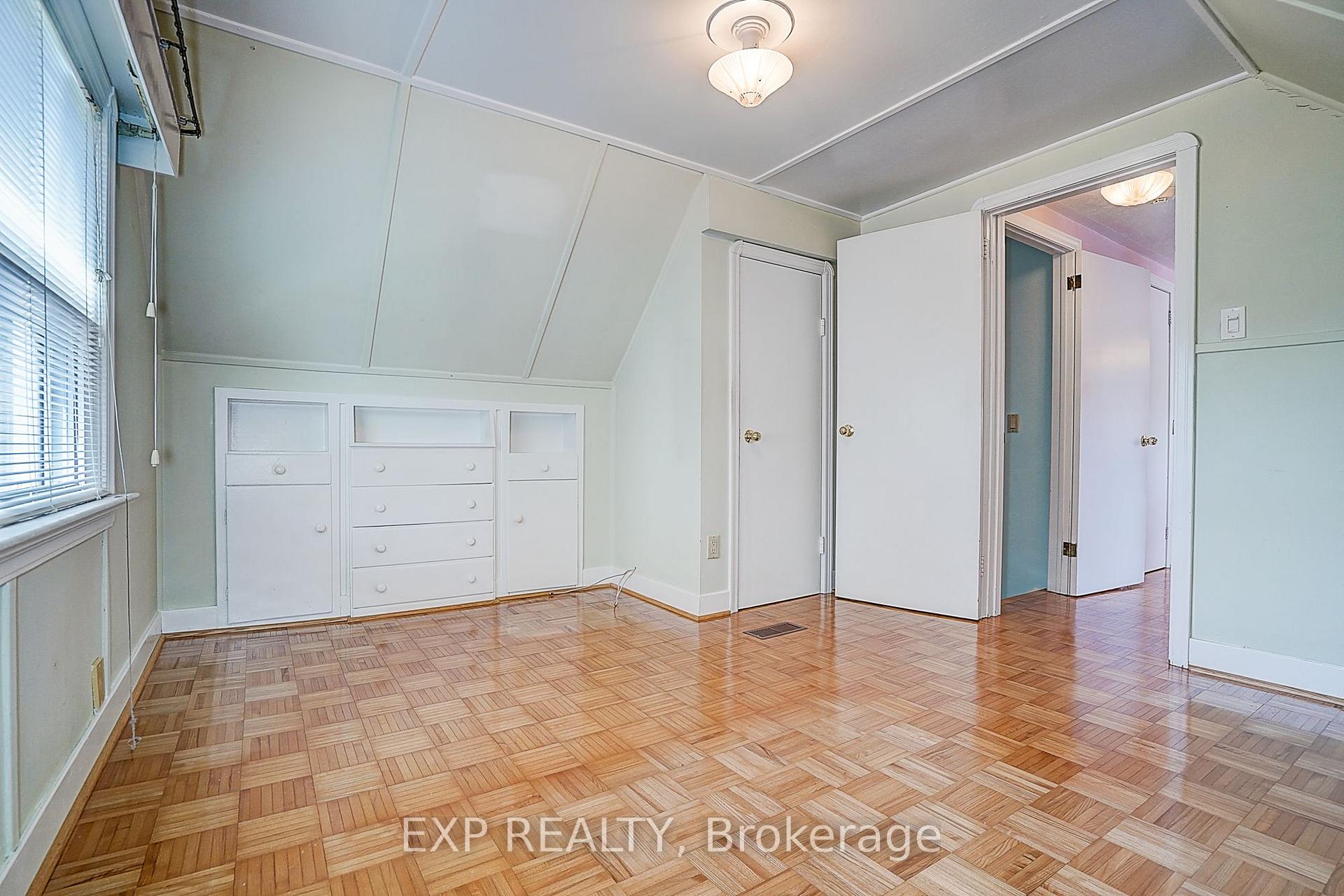 Photo 25 of 298 Glebemount Avenue, Toronto, East York — HOMEH