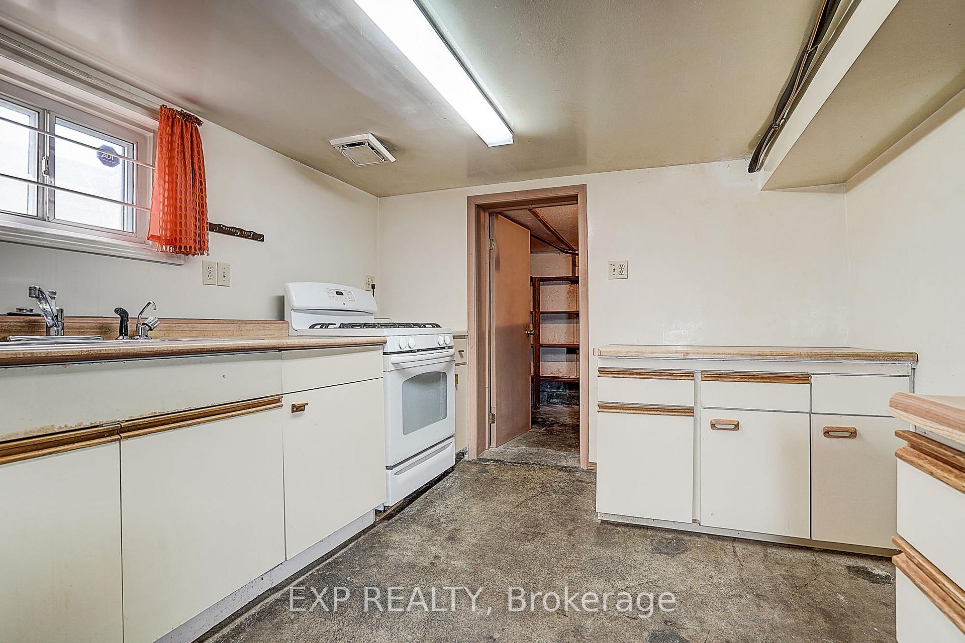 Photo 32 of 298 Glebemount Avenue, Toronto, East York — HOMEH