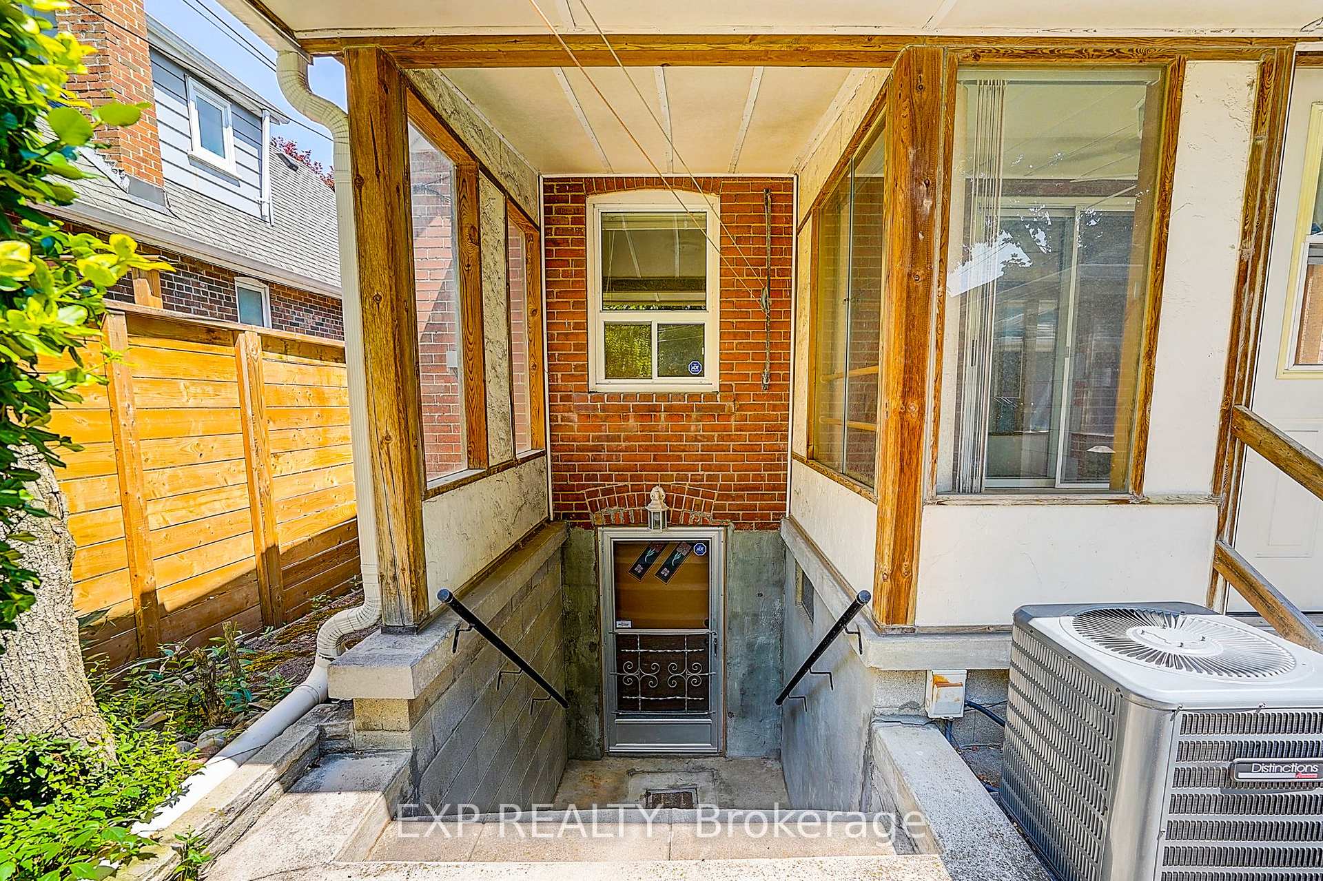 Photo 35 of 298 Glebemount Avenue, Toronto, East York — HOMEH