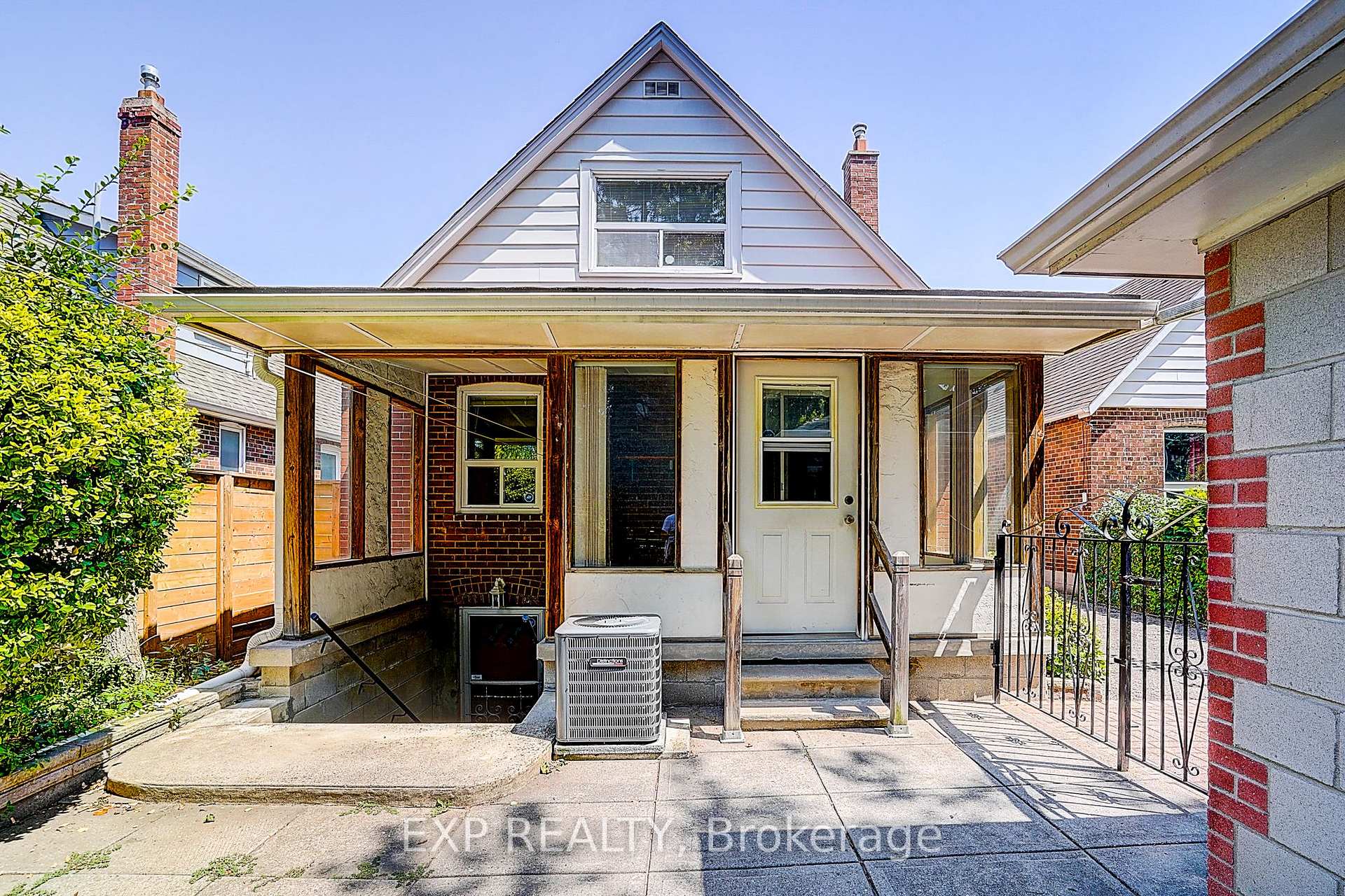 Photo 37 of 298 Glebemount Avenue, Toronto, East York — HOMEH