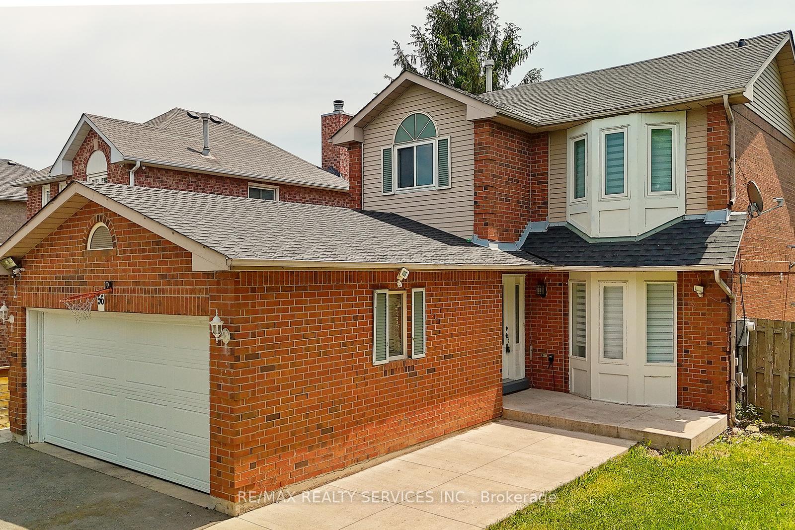 Photo 3 of 56 Mullis Crescent, Brampton, Credit Valley — HOMEH