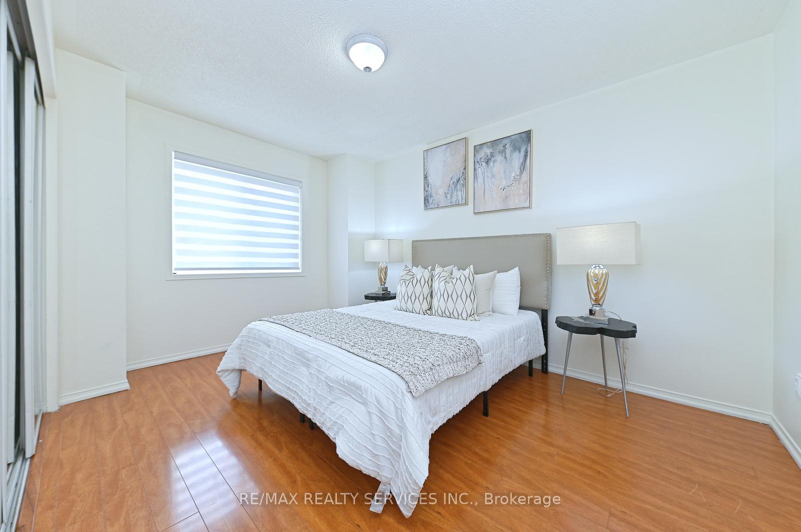 Photo 21 of 56 Mullis Crescent, Brampton, Credit Valley — HOMEH