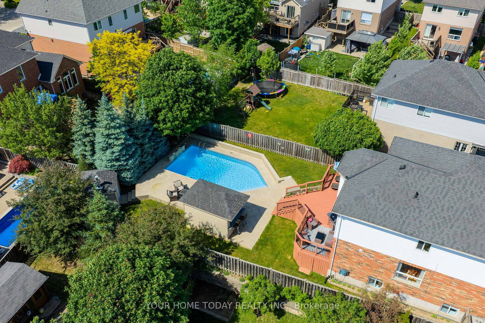 Photo 44 of 9 Kenney Street, Halton Hills, Acton — HOMEH