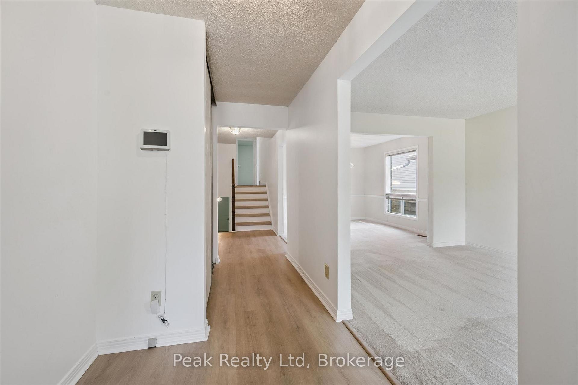 Photo 7 of 167 Westvale Drive, Waterloo, Westvale — HOMEH