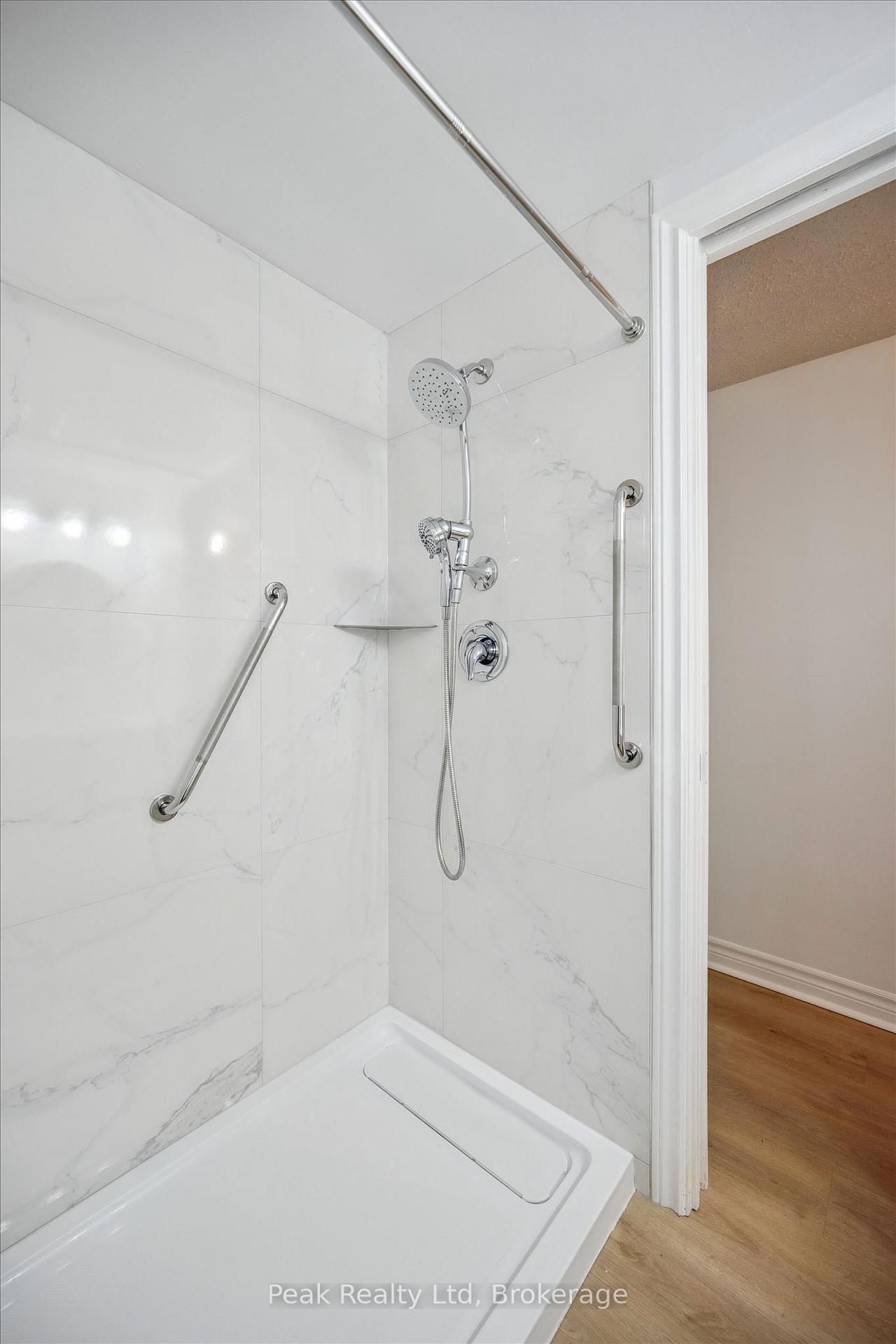 Photo 28 of 167 Westvale Drive, Waterloo, Westvale — HOMEH