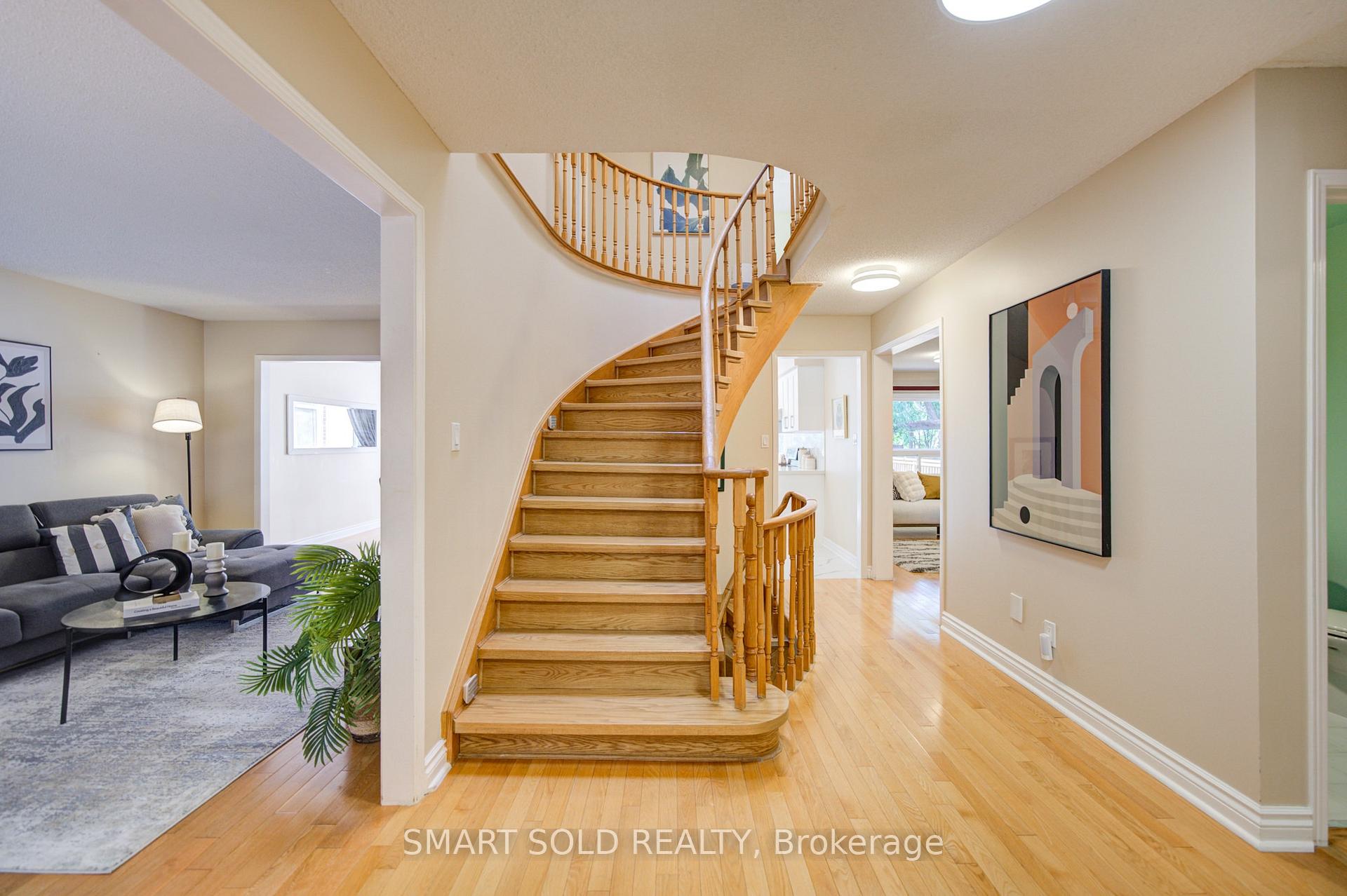 Photo 4 of 84 O'connor Crescent, Richmond Hill, North Richvale — HOMEH