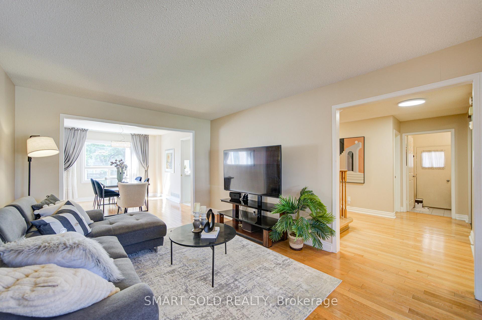 Photo 7 of 84 O'connor Crescent, Richmond Hill, North Richvale — HOMEH