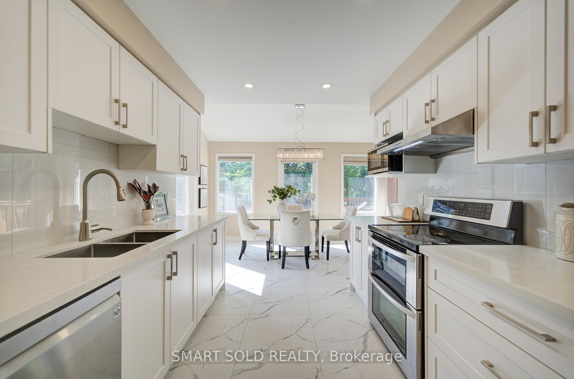 Photo 10 of 84 O'connor Crescent, Richmond Hill, North Richvale — HOMEH
