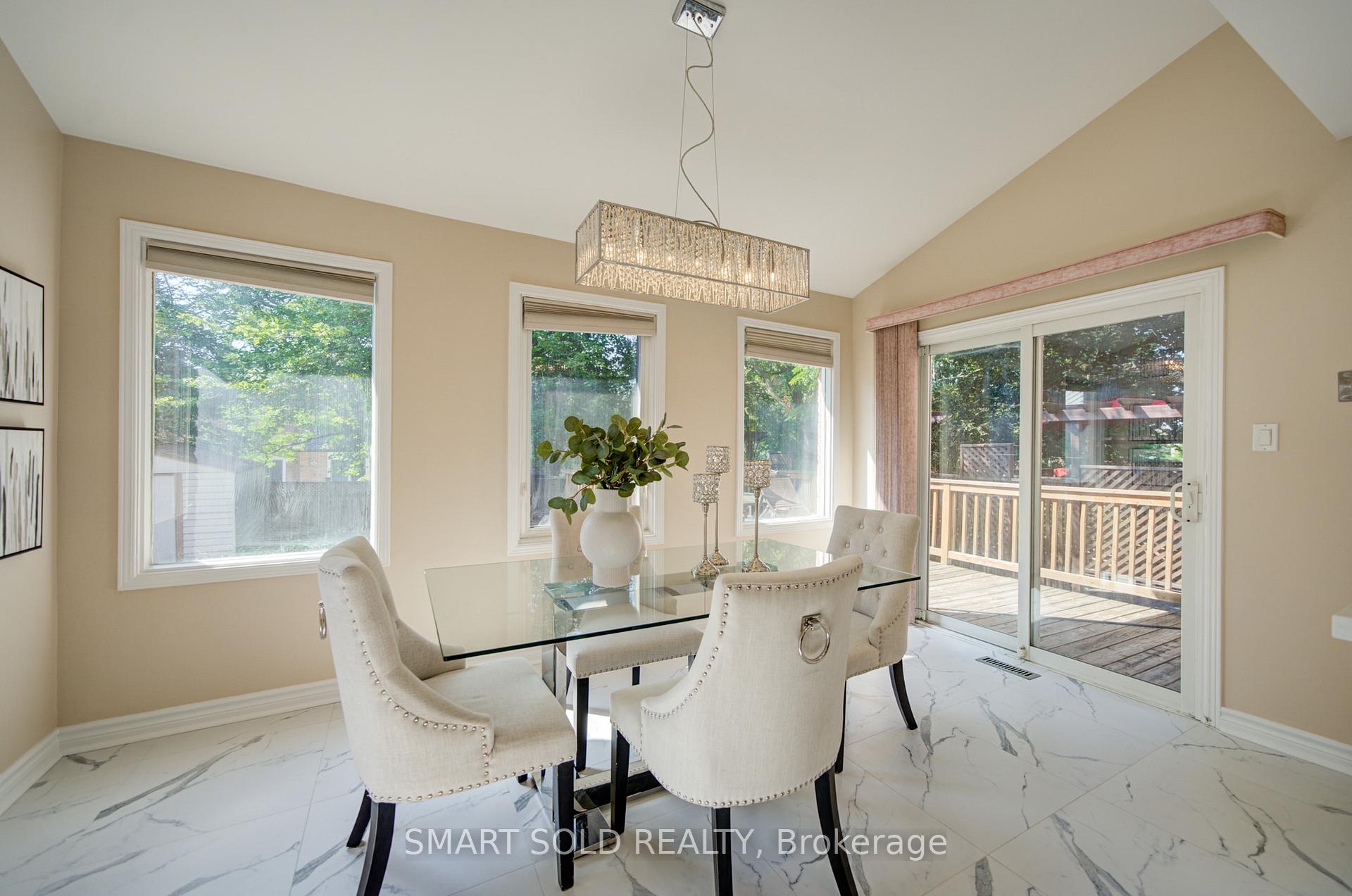 Photo 15 of 84 O'connor Crescent, Richmond Hill, North Richvale — HOMEH