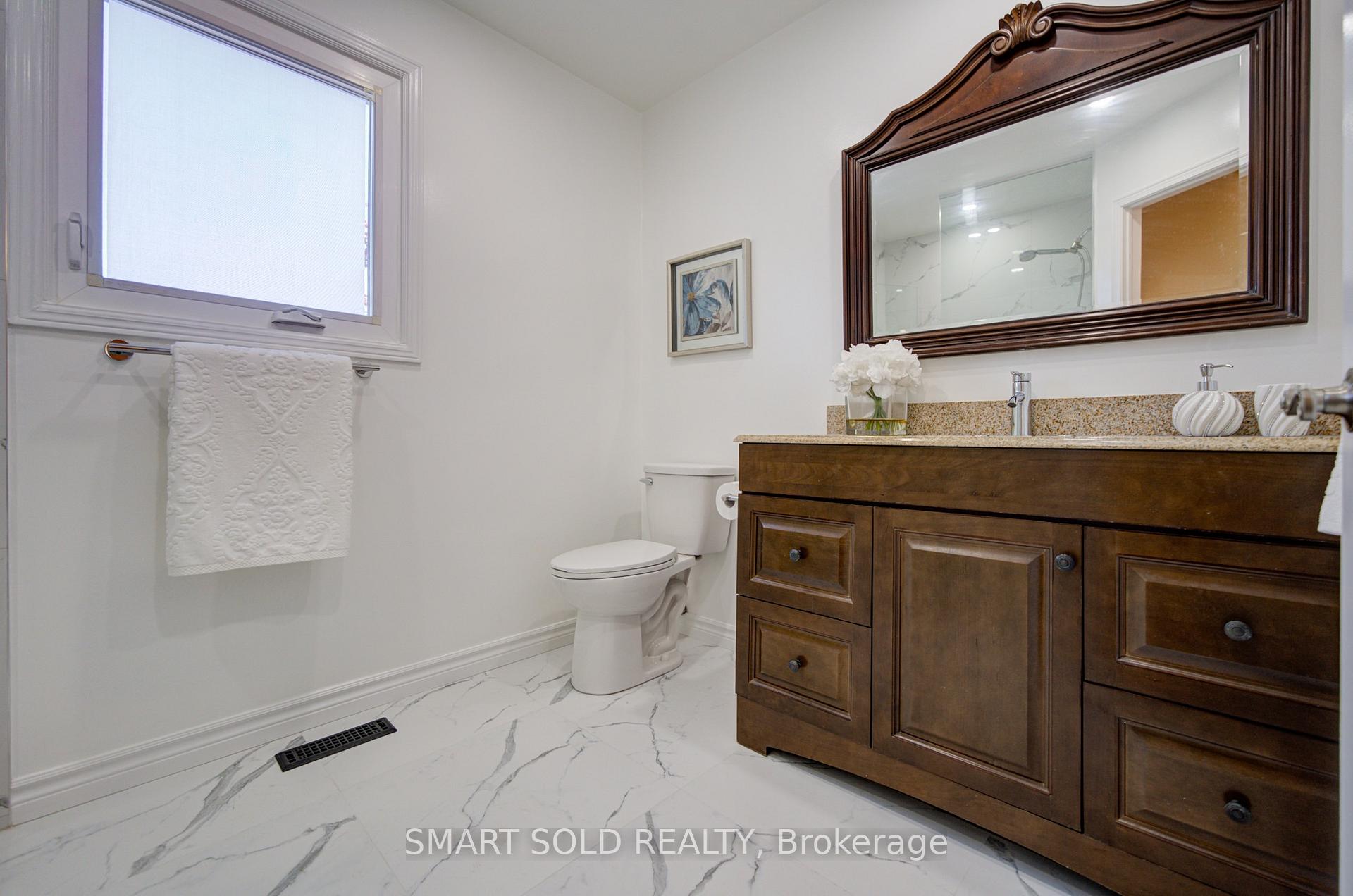 Photo 24 of 84 O'connor Crescent, Richmond Hill, North Richvale — HOMEH