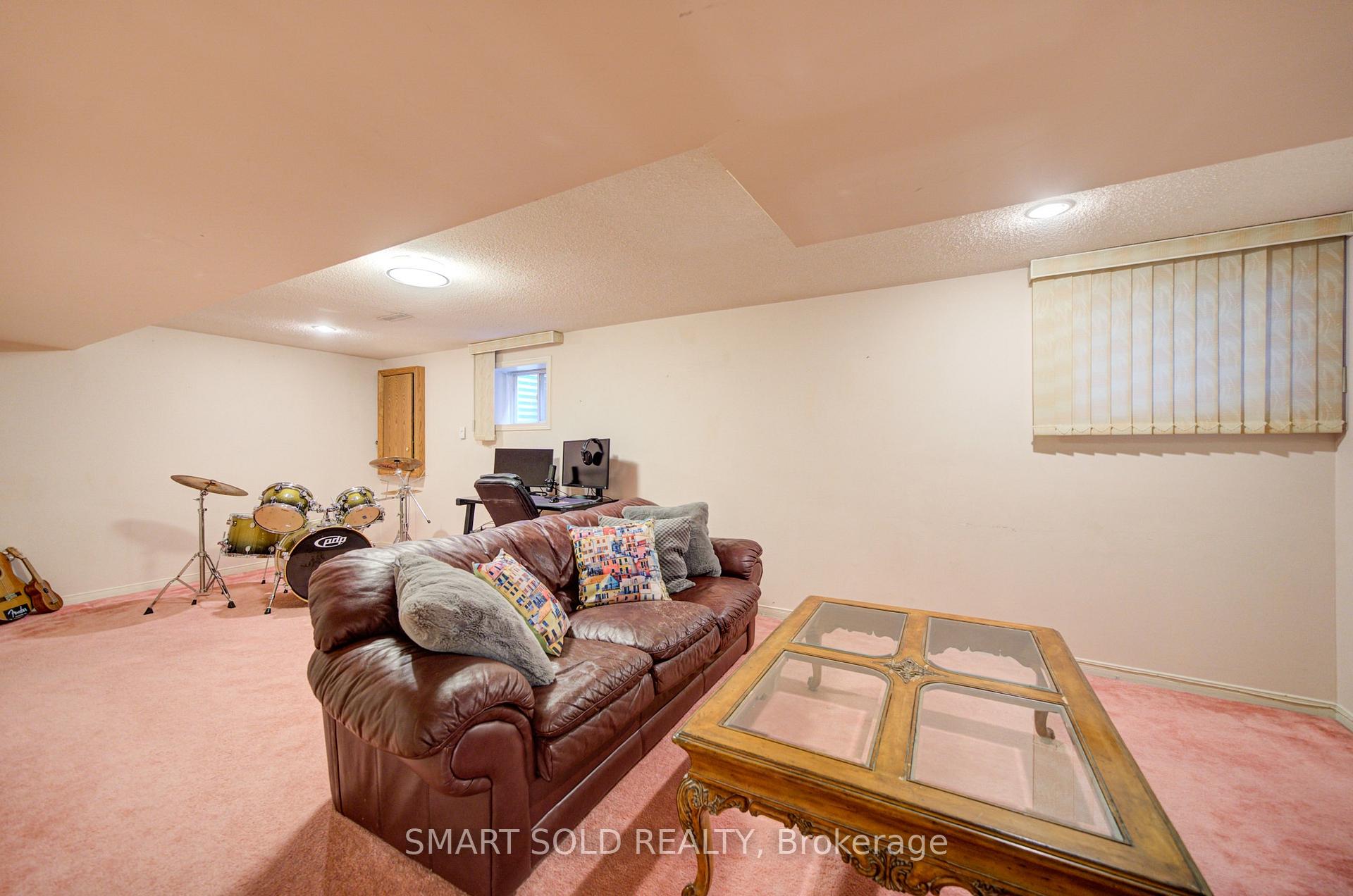 Photo 39 of 84 O'connor Crescent, Richmond Hill, North Richvale — HOMEH