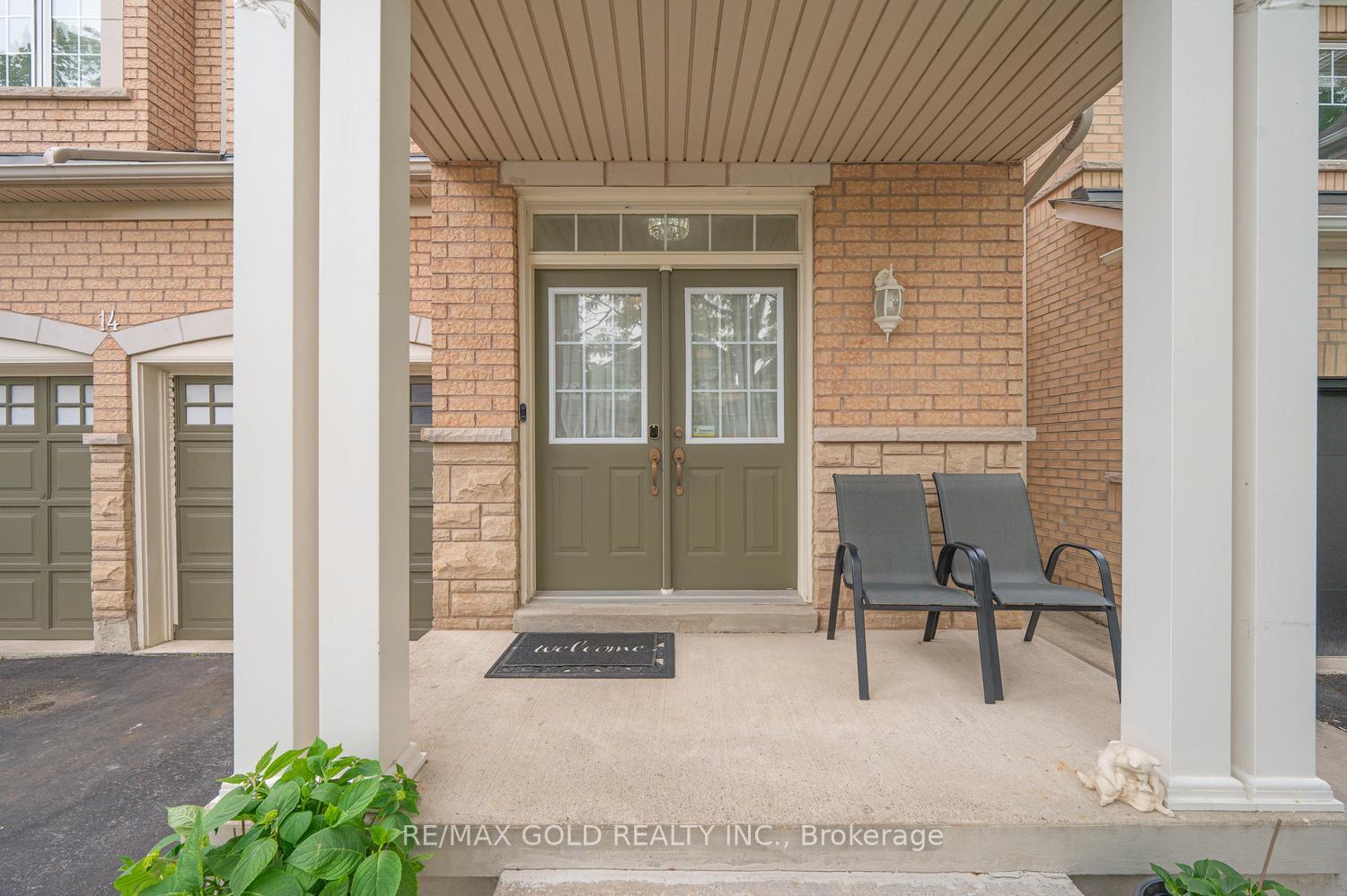 Photo 4 of 14 Maddybeth Crescent, Brampton, Bram West — HOMEH