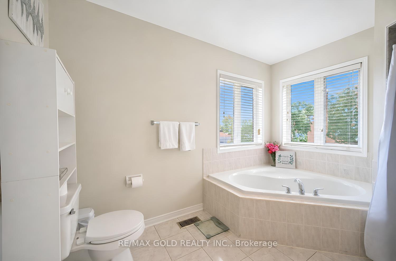 Photo 27 of 14 Maddybeth Crescent, Brampton, Bram West — HOMEH