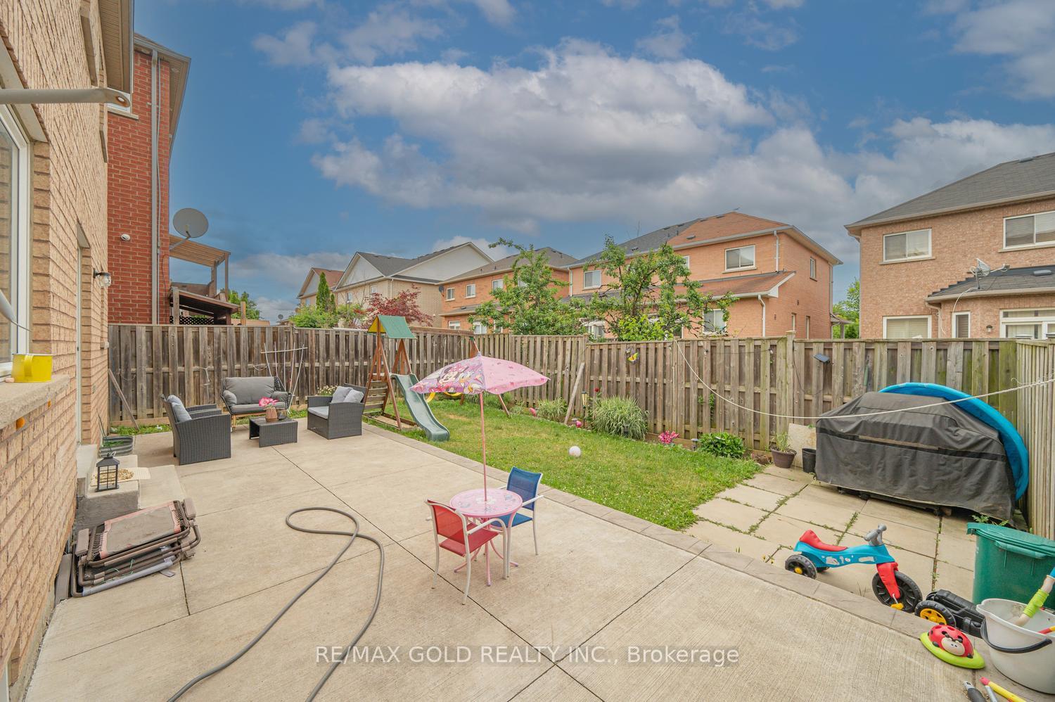 Photo 46 of 14 Maddybeth Crescent, Brampton, Bram West — HOMEH
