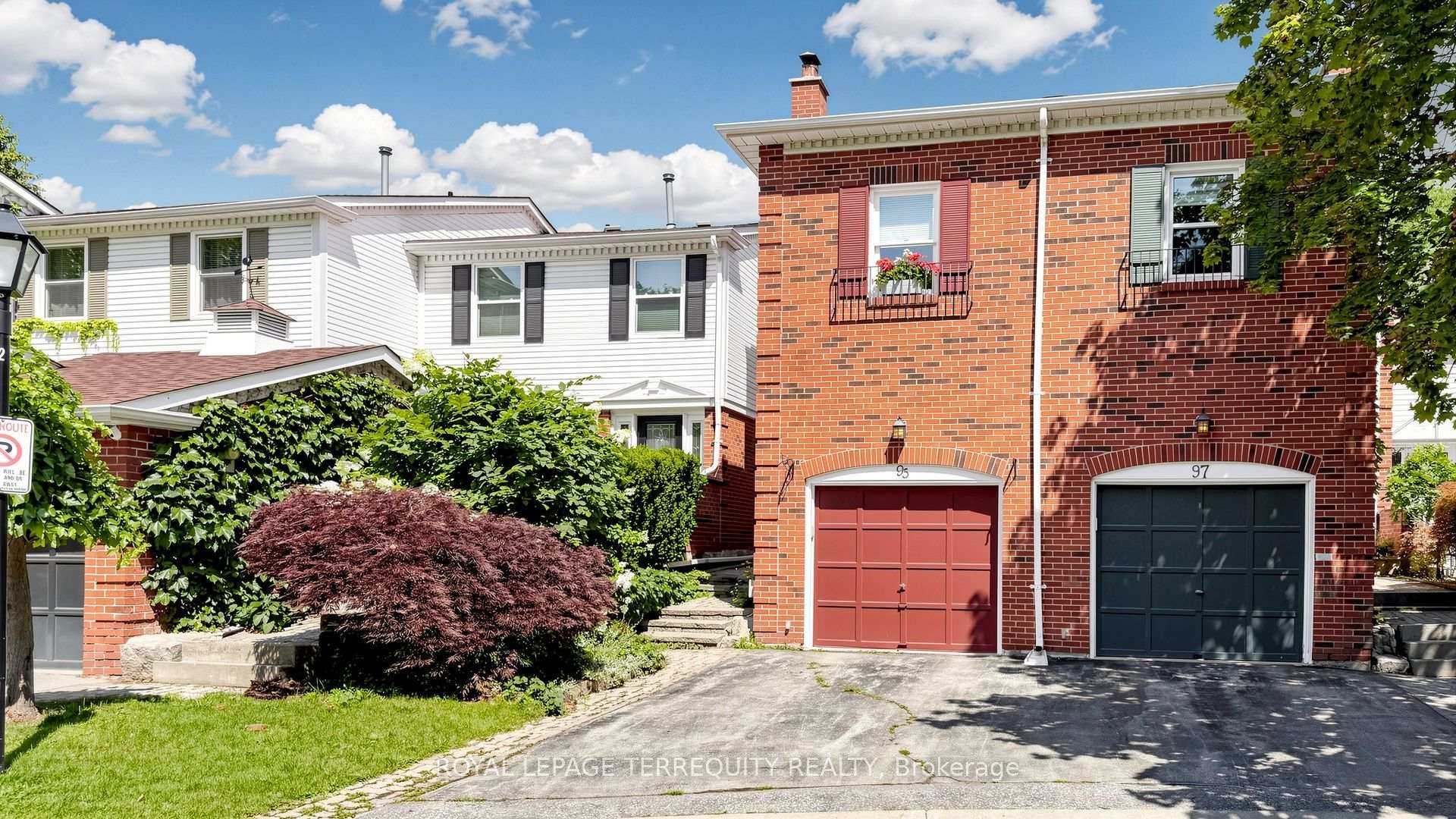 Photo 1 of Unit #64, 95 Confederation Way, Markham, Thornhill — HOMEH