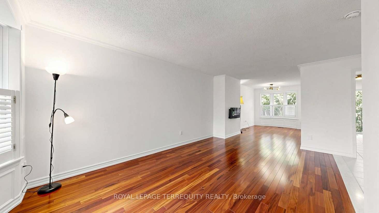 Photo 9 of Unit #64, 95 Confederation Way, Markham, Thornhill — HOMEH