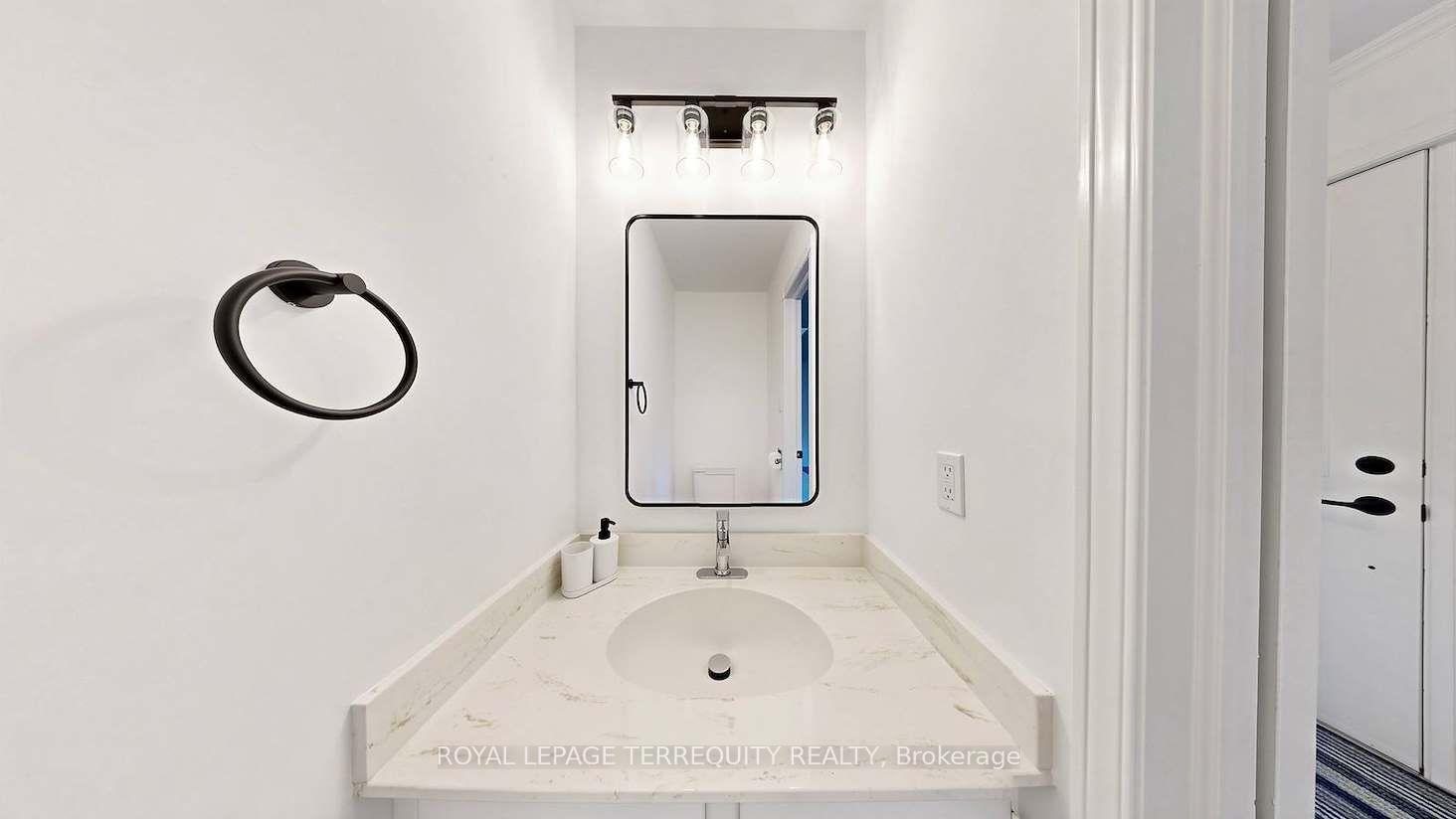 Photo 17 of Unit #64, 95 Confederation Way, Markham, Thornhill — HOMEH