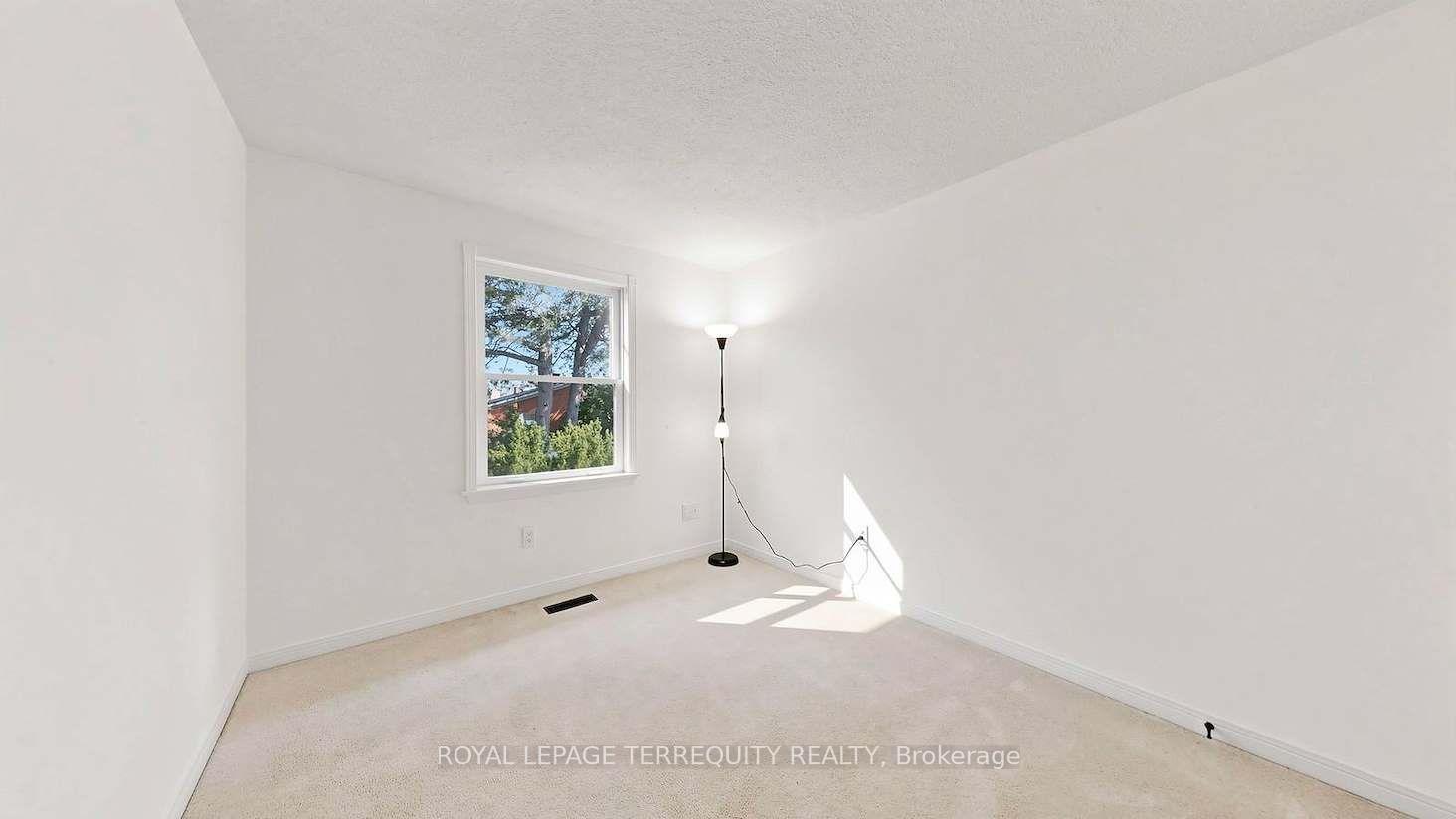 Photo 31 of Unit #64, 95 Confederation Way, Markham, Thornhill — HOMEH