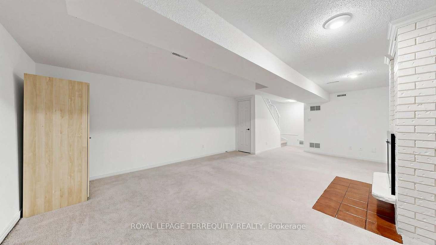 Photo 40 of Unit #64, 95 Confederation Way, Markham, Thornhill — HOMEH