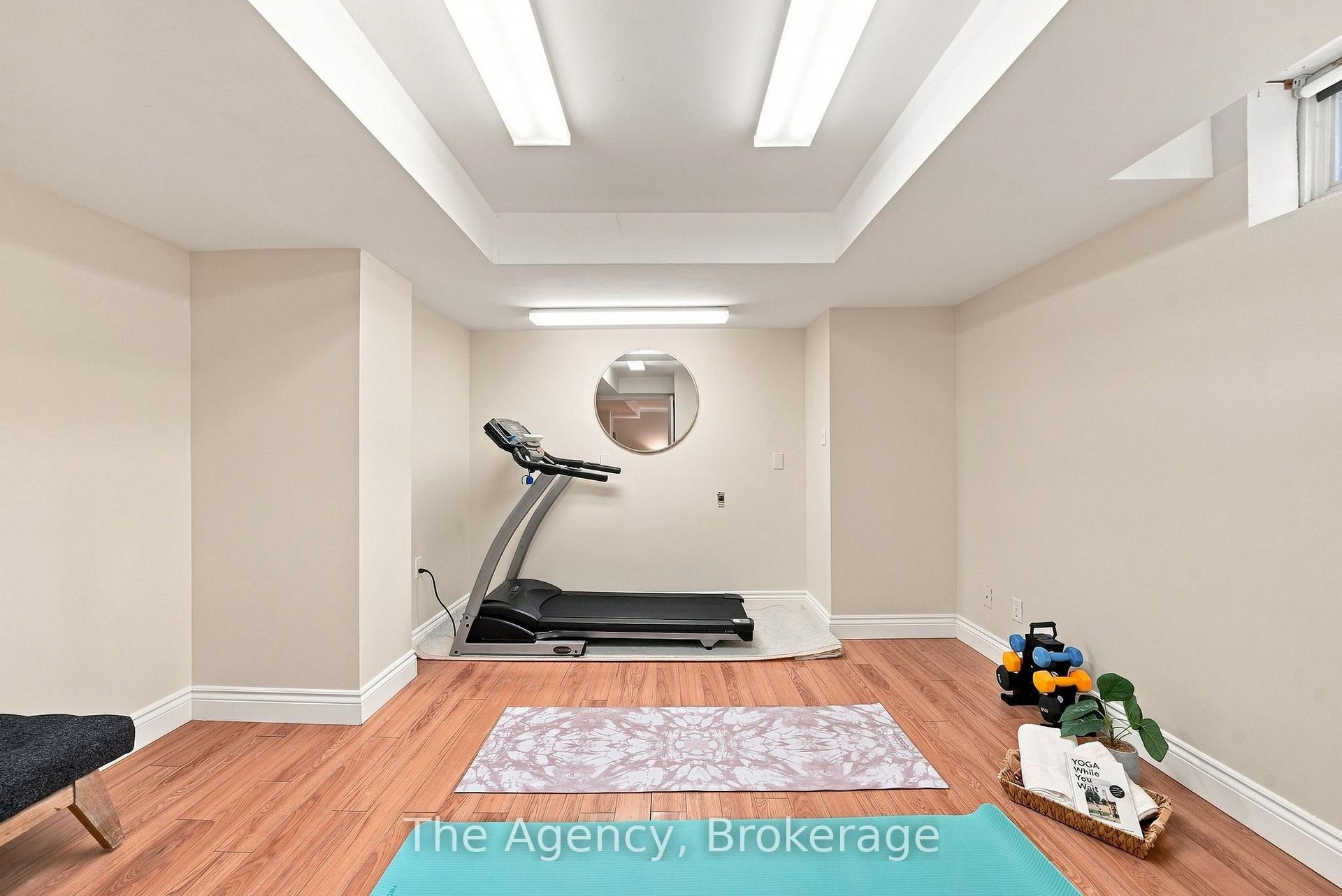 Photo 24 of 703 Newman Crescent, Whitby, Downtown Whitby — HOMEH